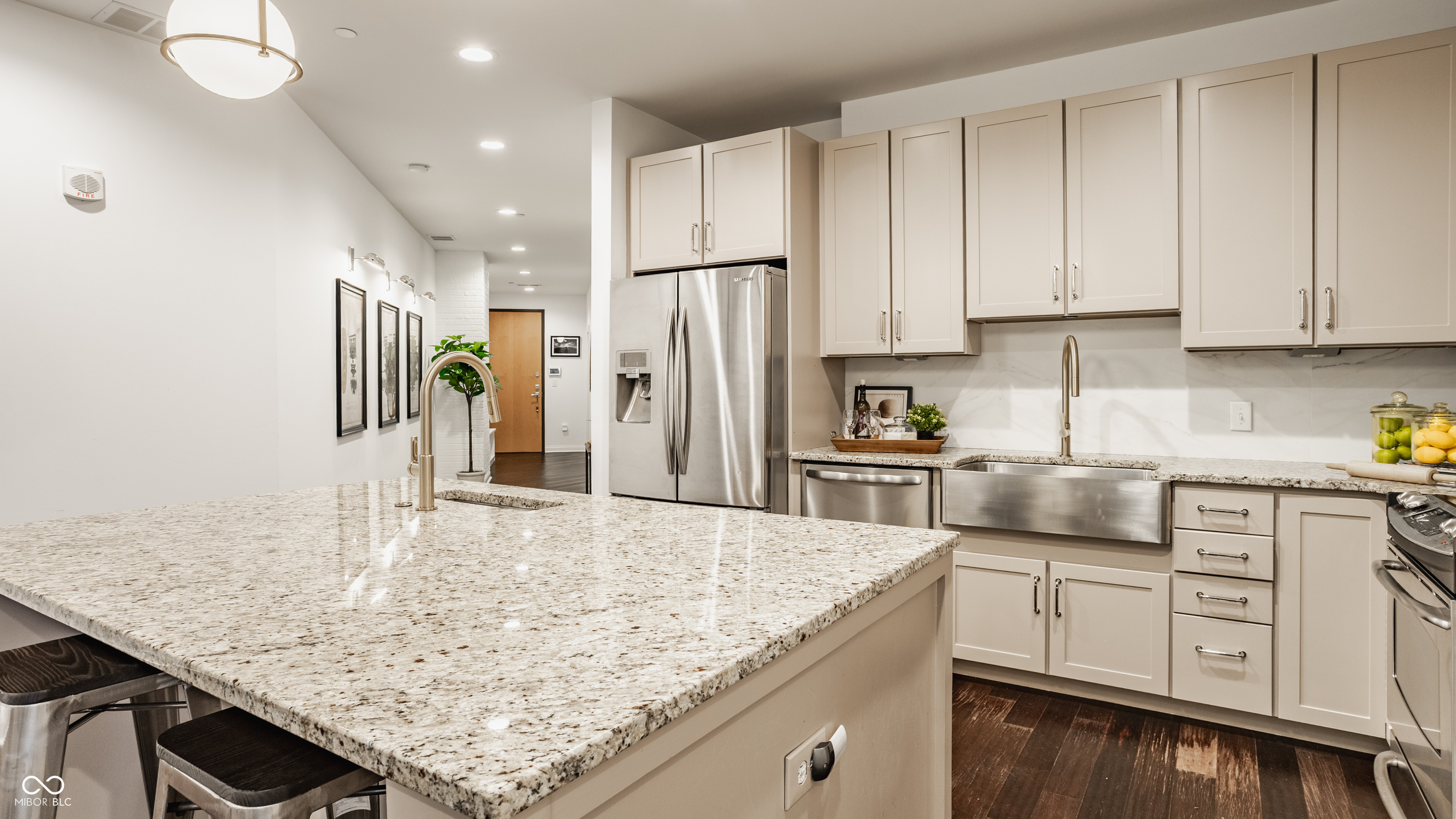 333 Massachusetts Avenue Unit: UNIT 305