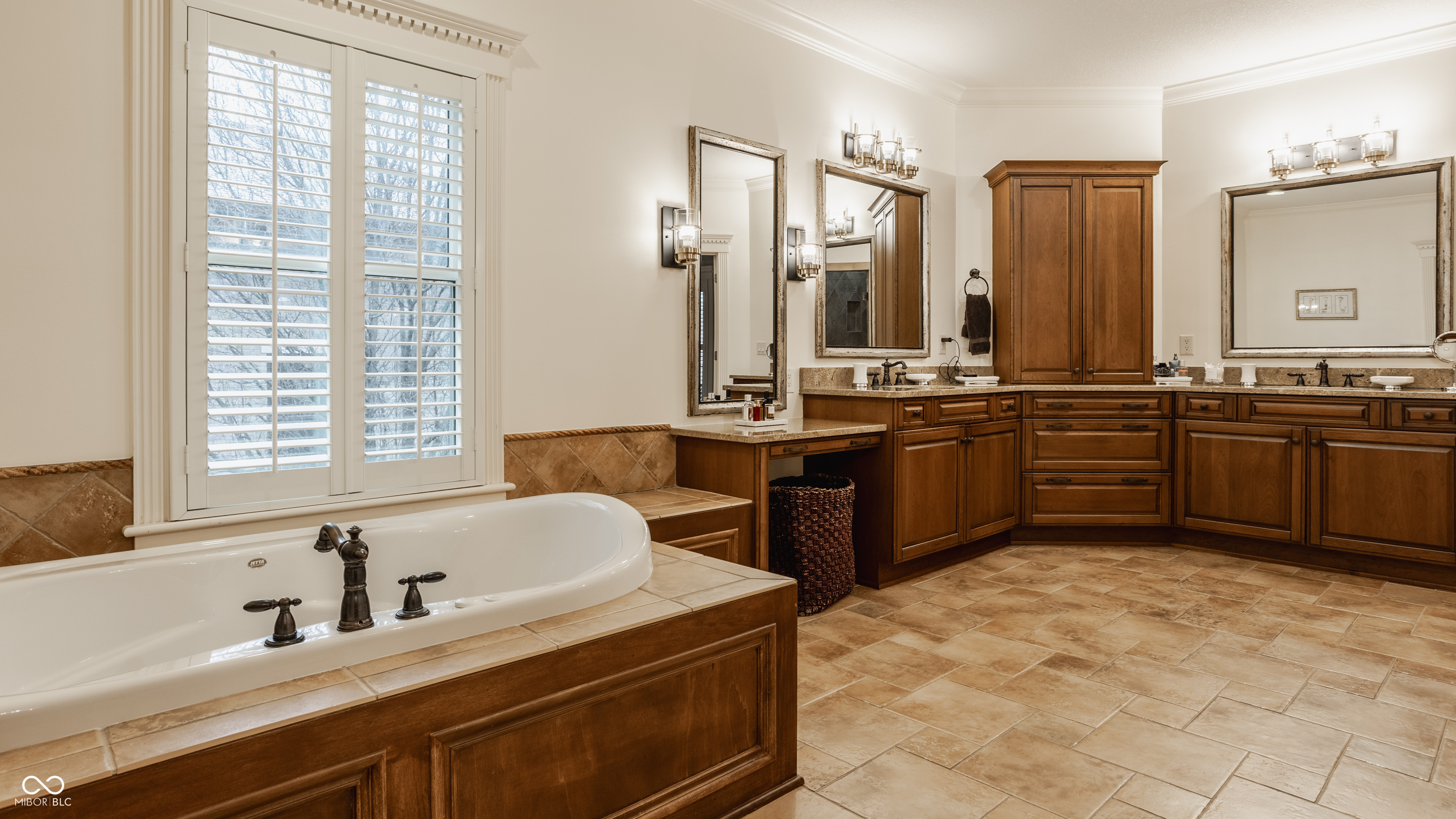 12862 Horseferry Road