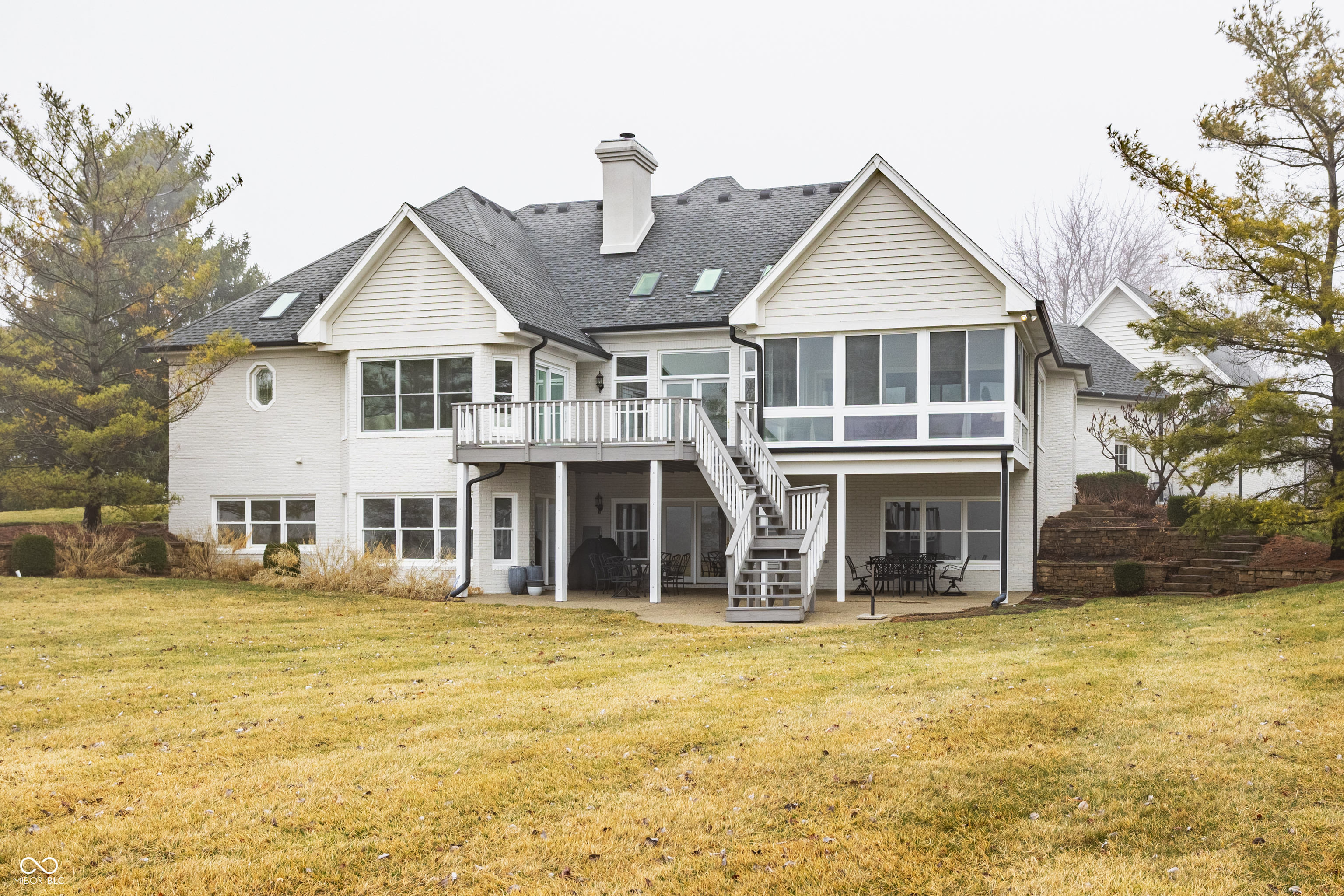 9889 Summerlakes Drive