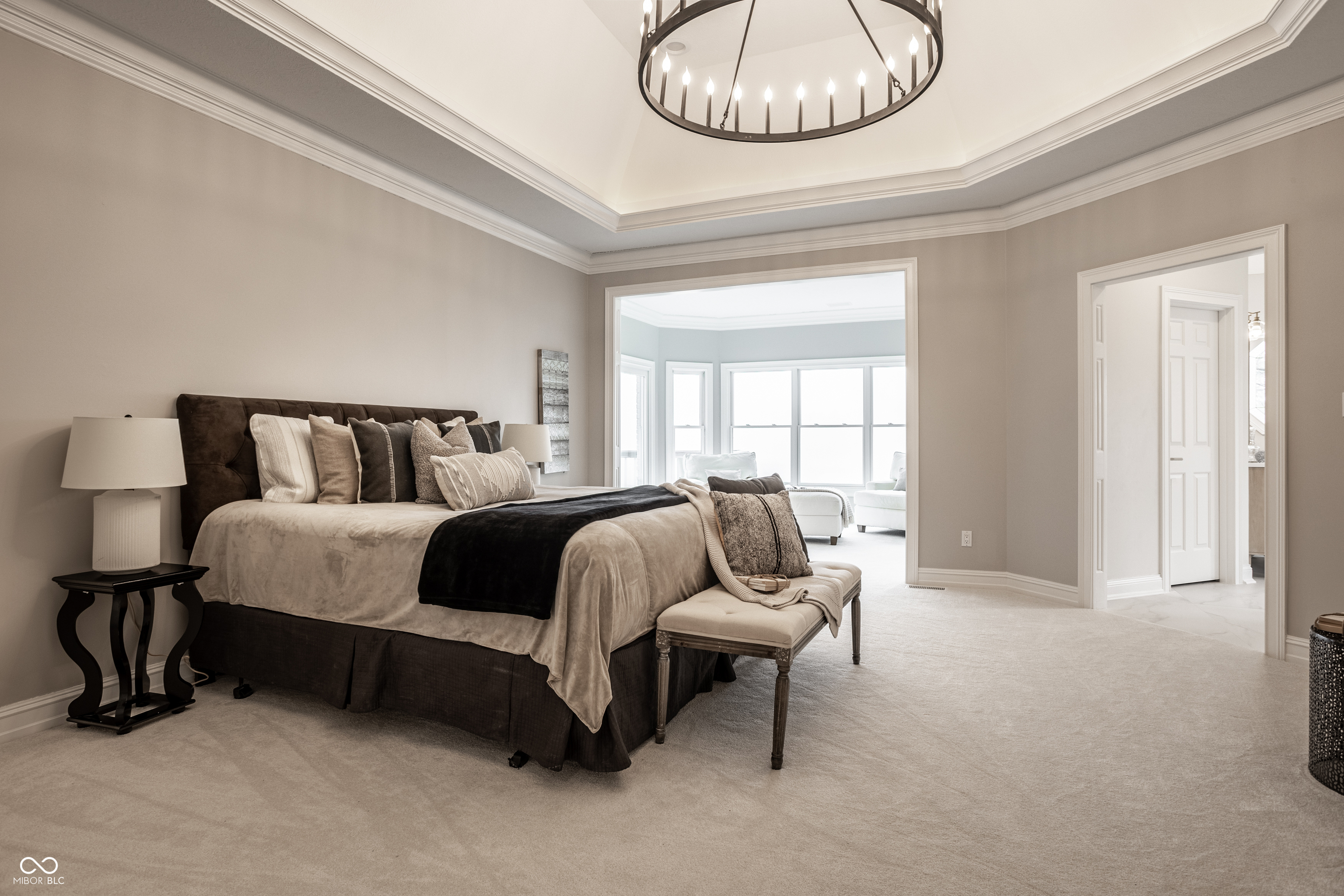 9889 Summerlakes Drive