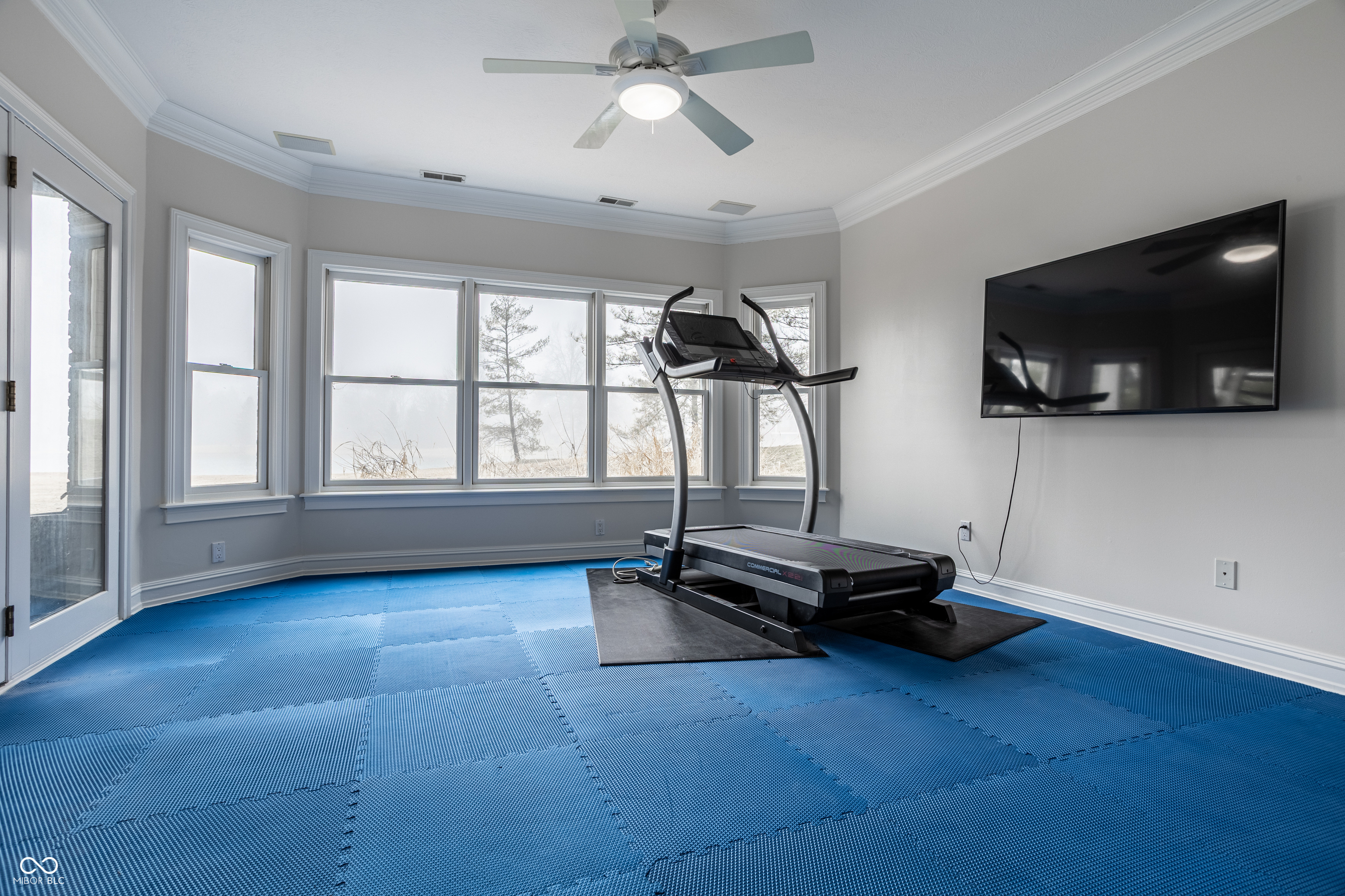 9889 Summerlakes Drive