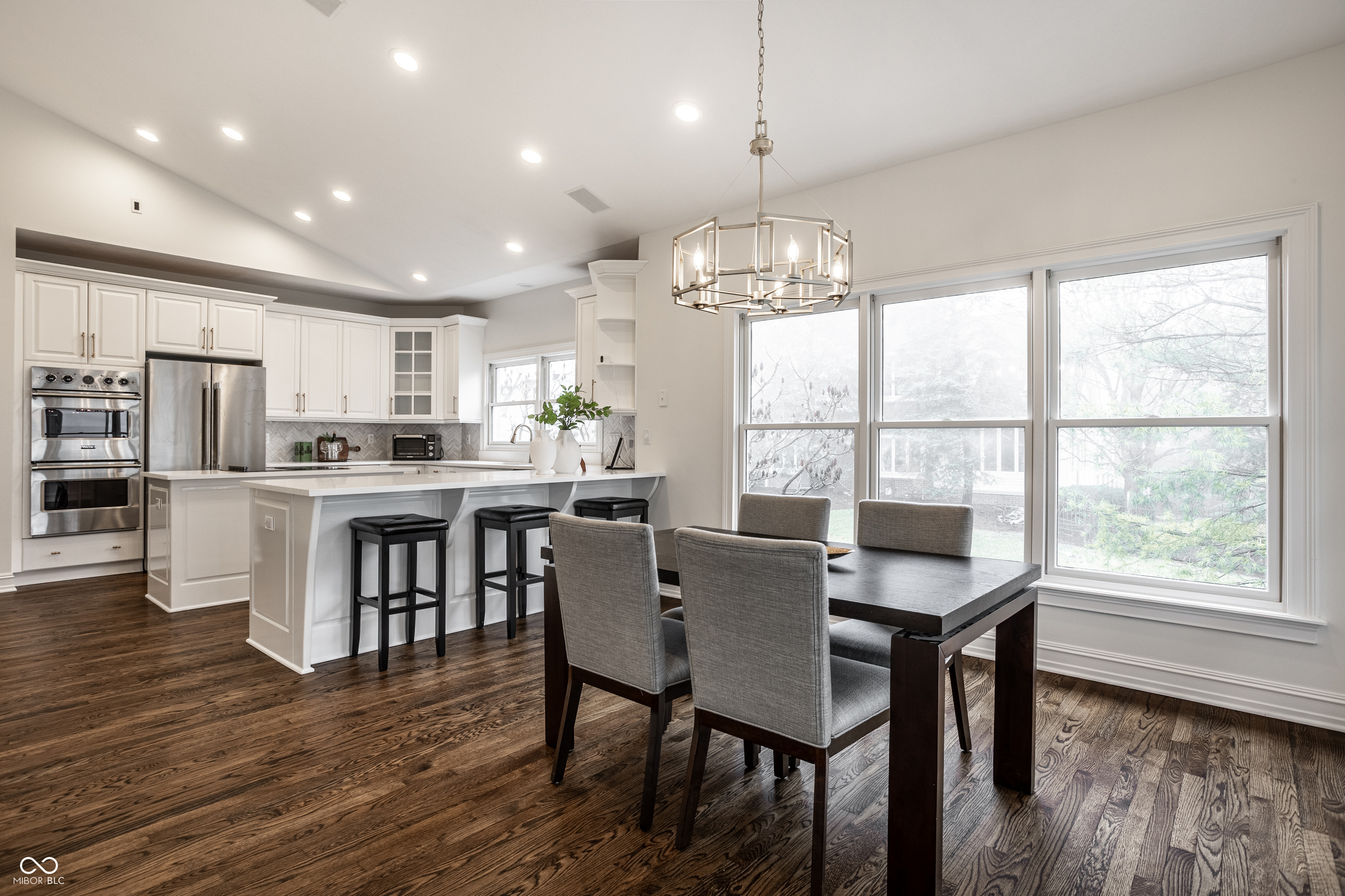 9889 Summerlakes Drive