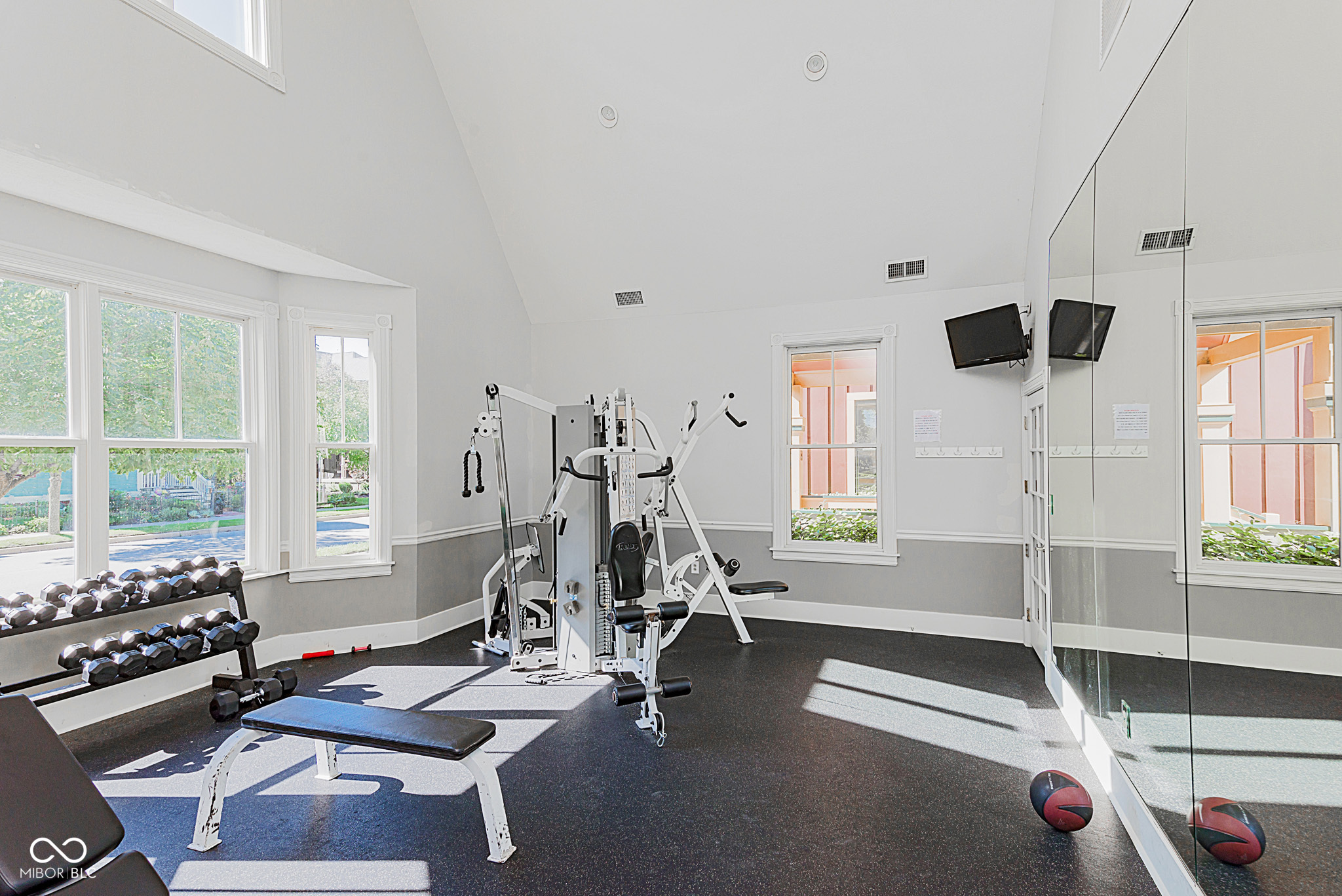 12900 Grenville Street