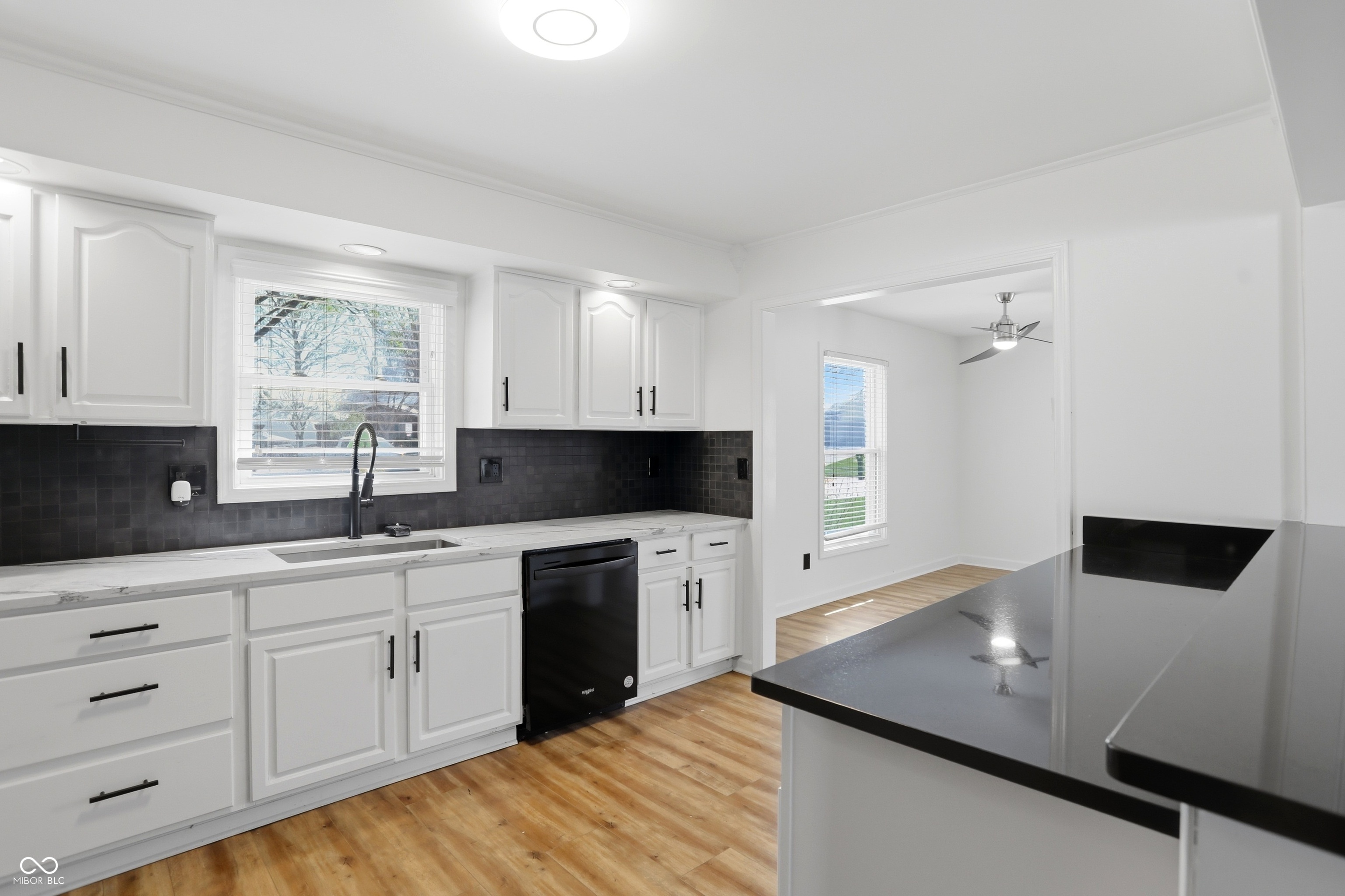 512 Lexington Boulevard