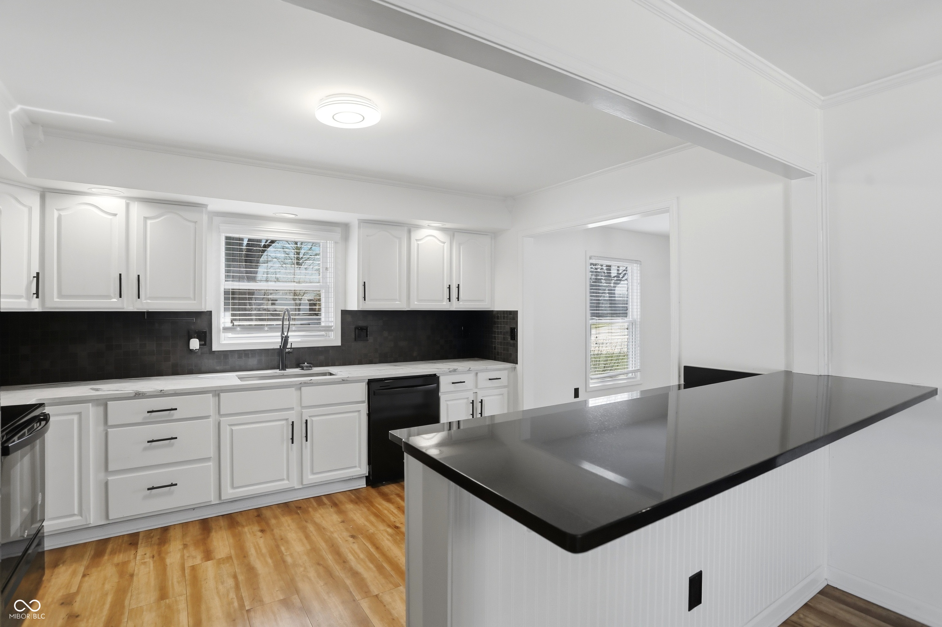 512 Lexington Boulevard