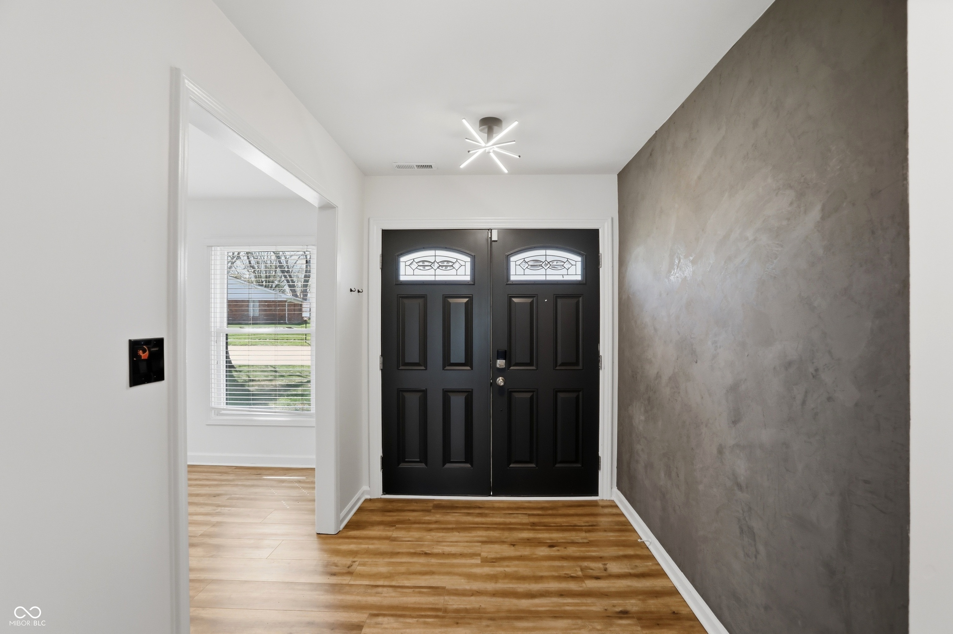 512 Lexington Boulevard