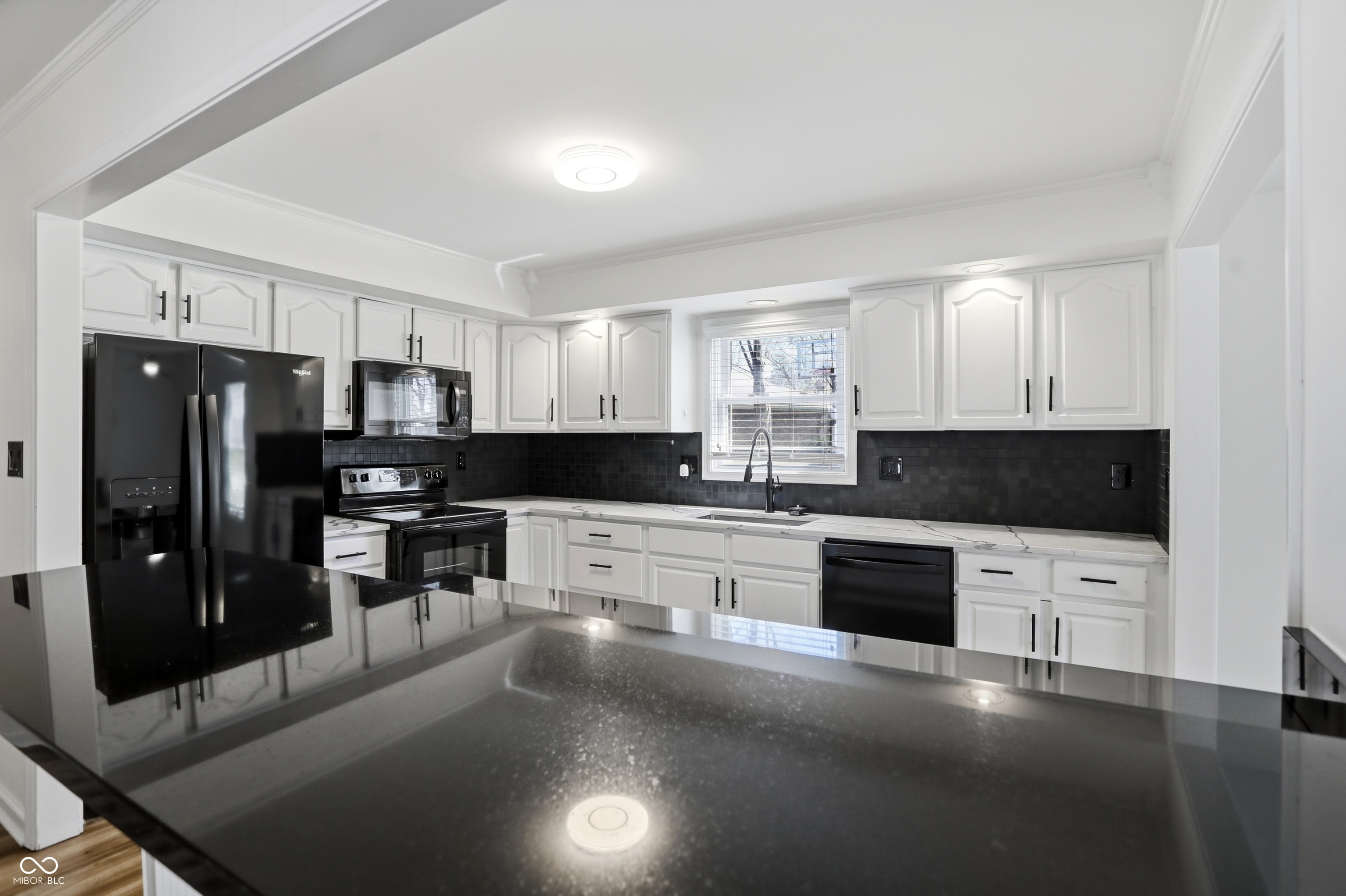 512 Lexington Boulevard