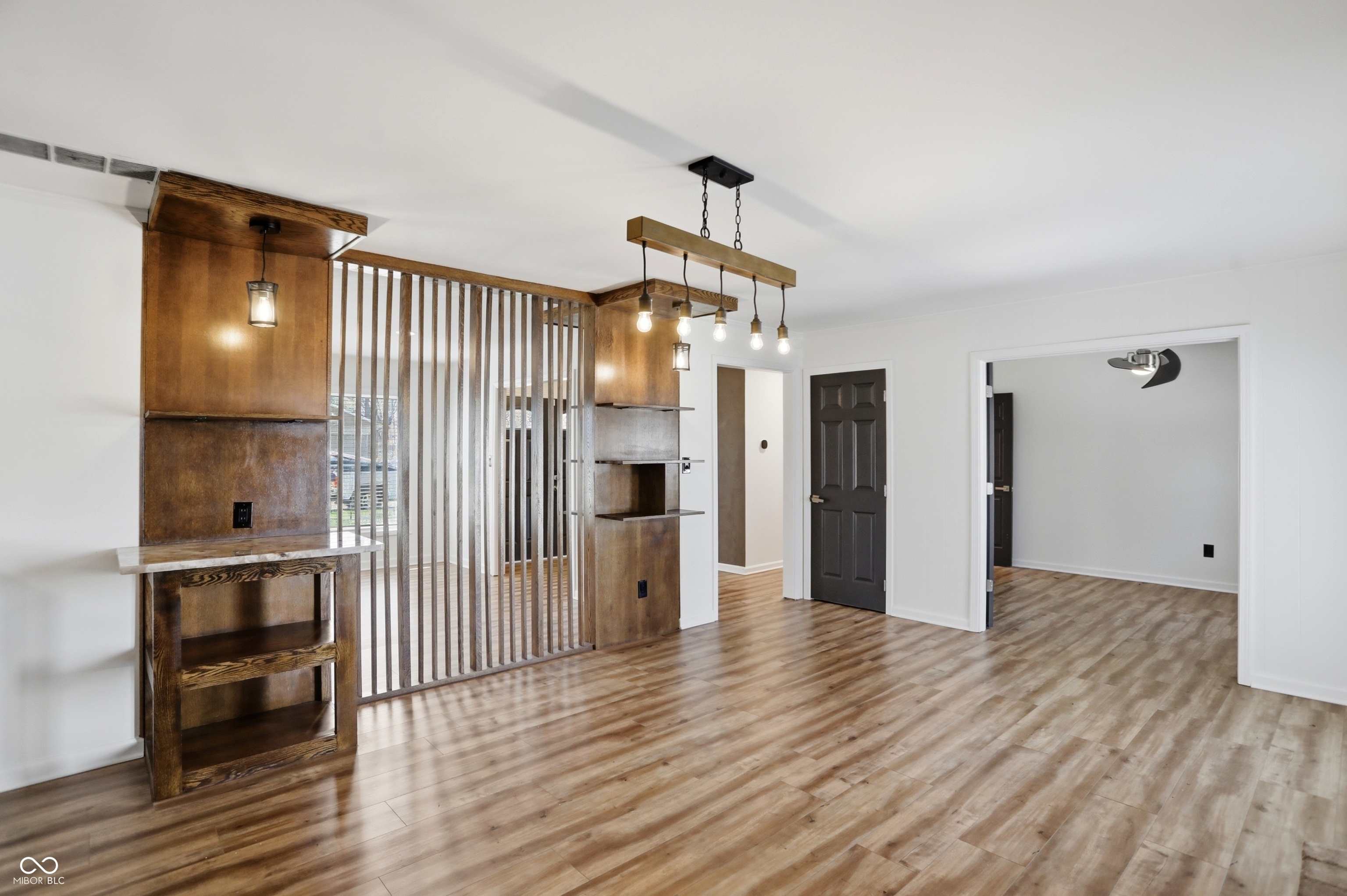 512 Lexington Boulevard