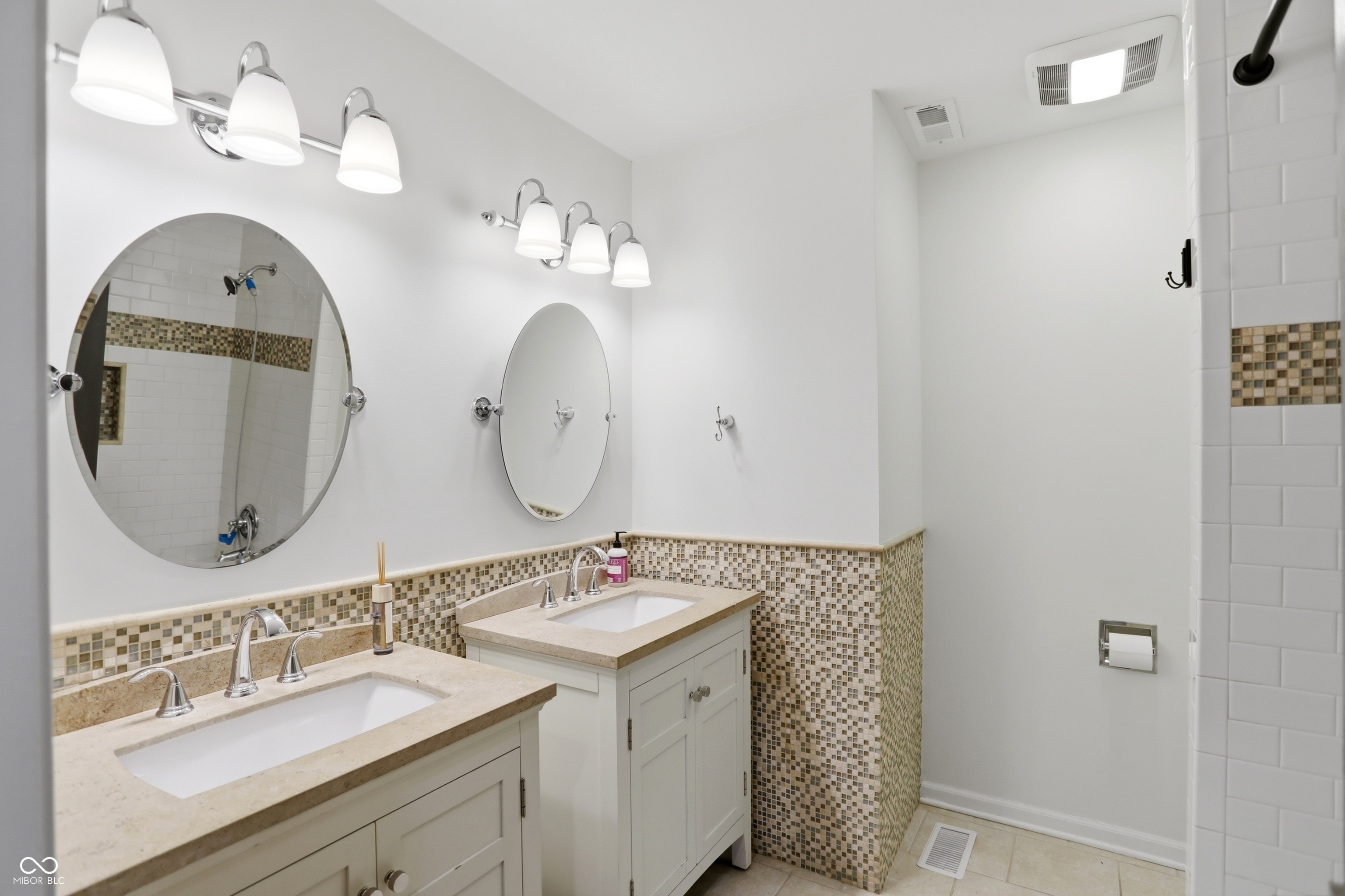 512 Lexington Boulevard