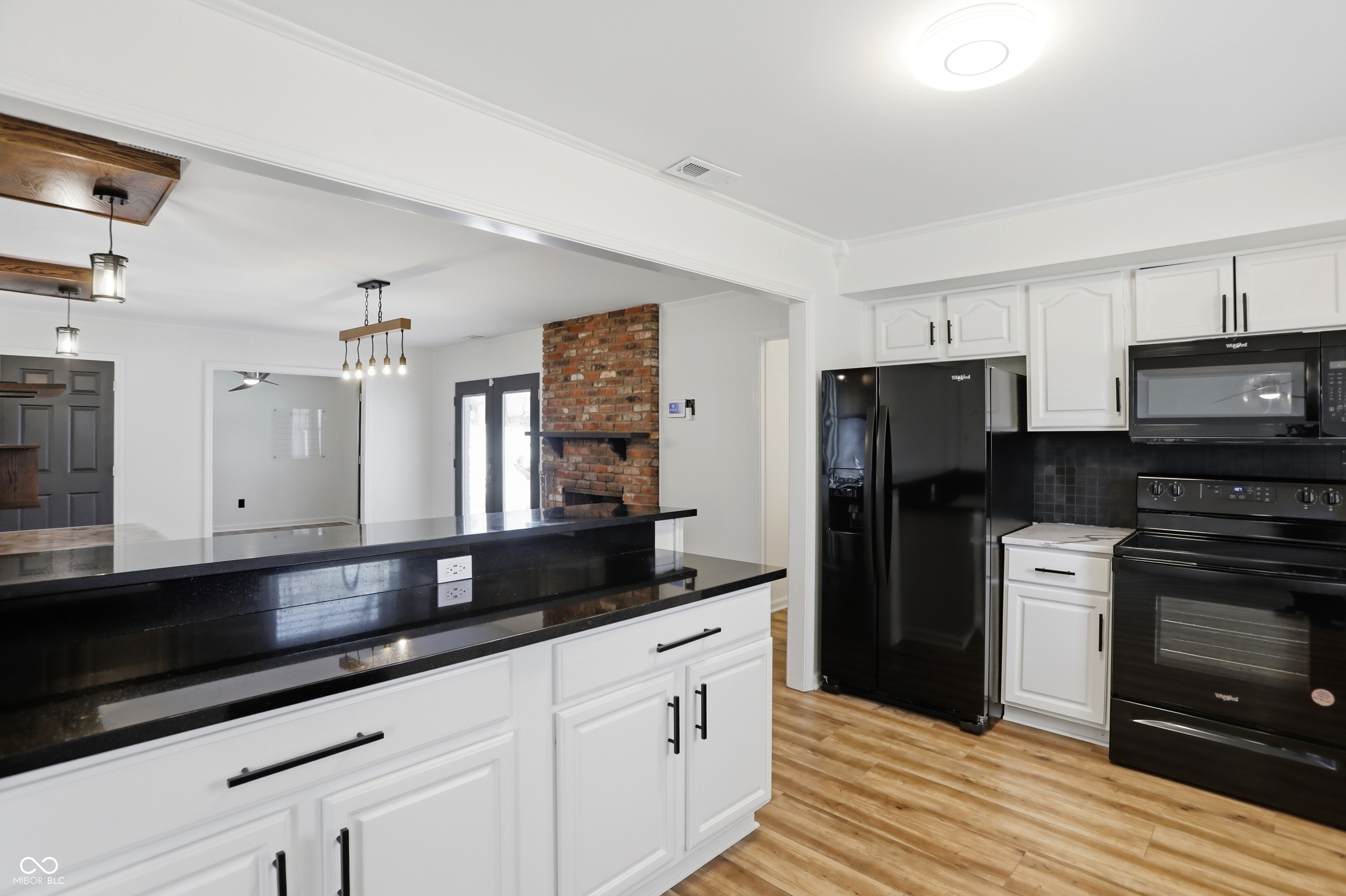 512 Lexington Boulevard