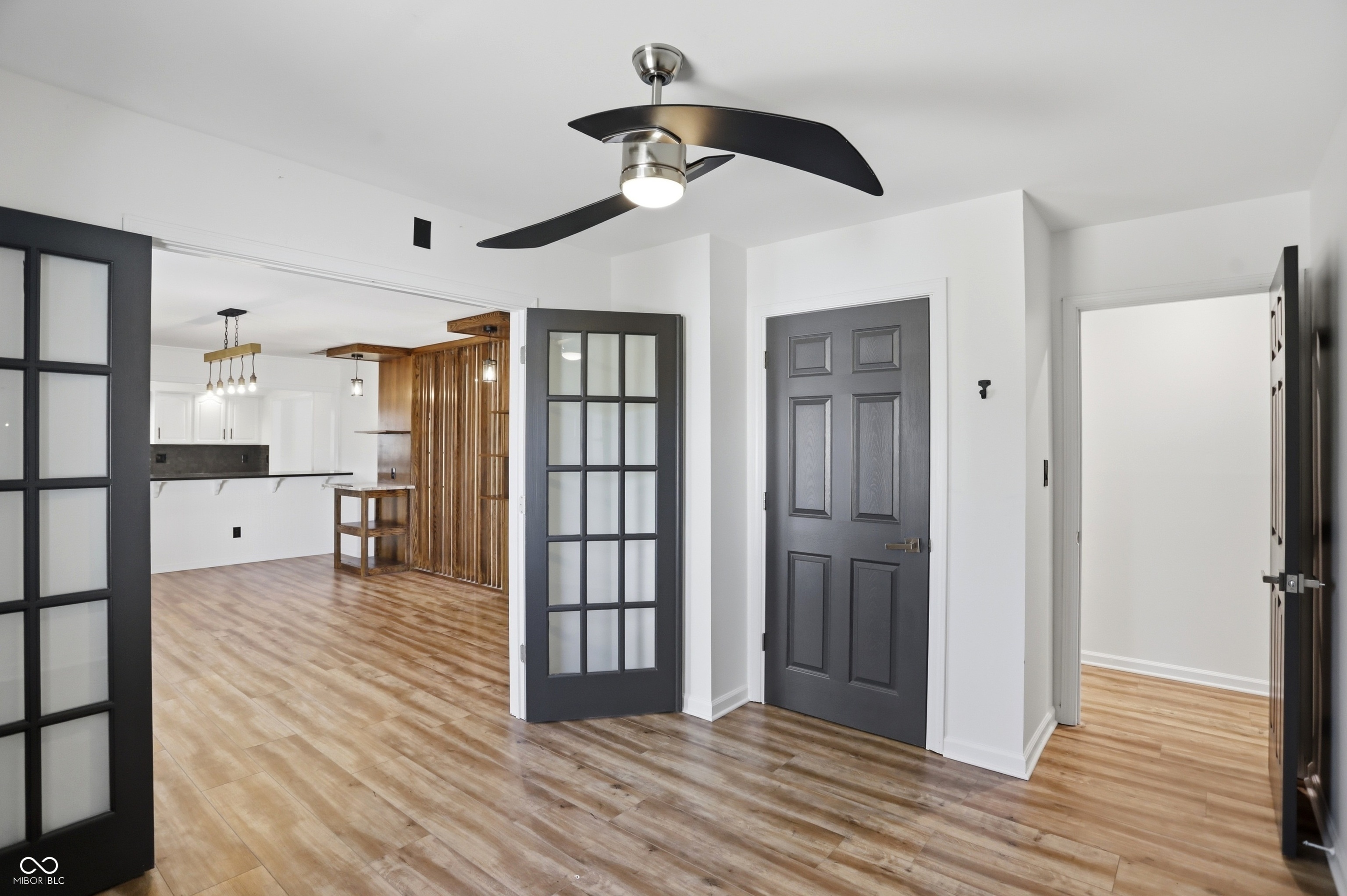 512 Lexington Boulevard