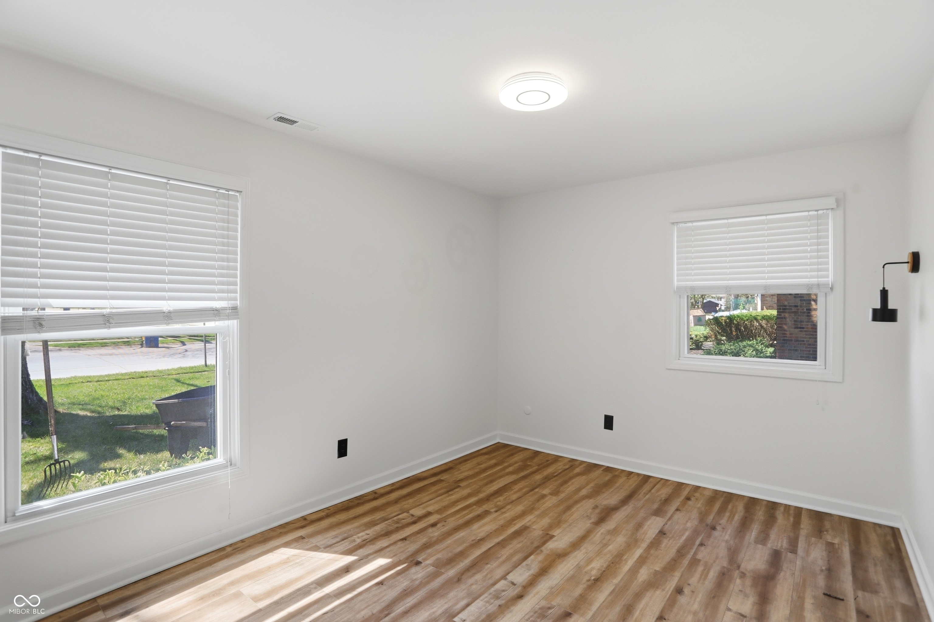 512 Lexington Boulevard