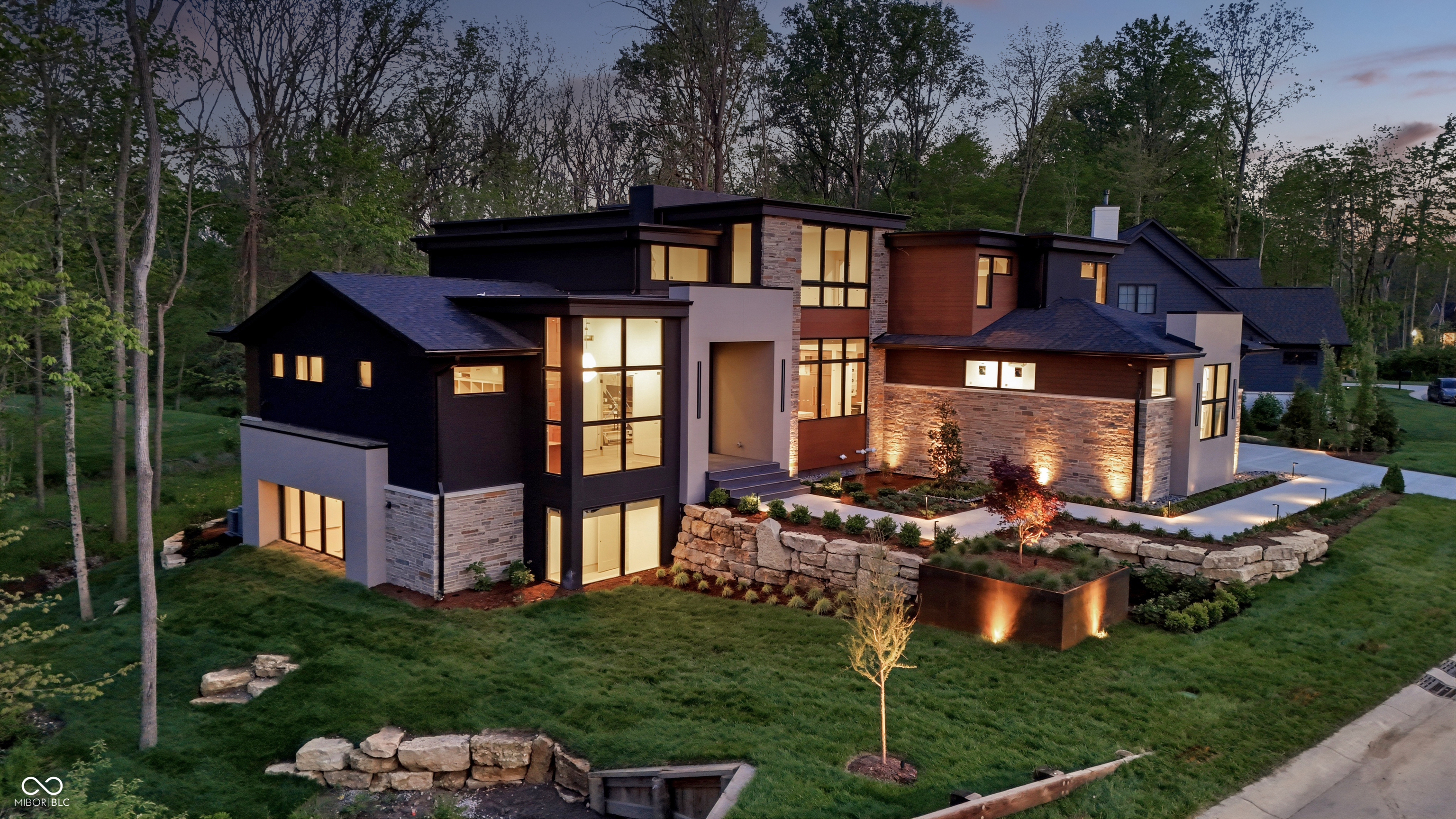 4435 Strathmore Lane