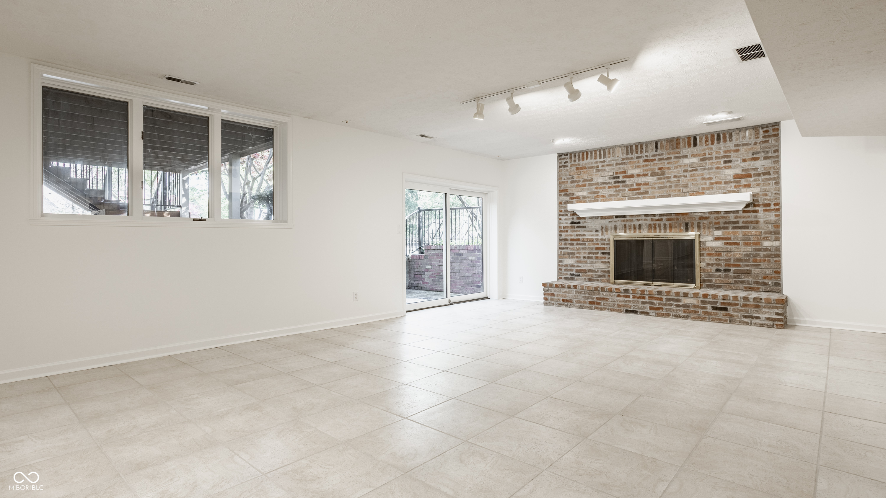 12862 Norfolk Circle