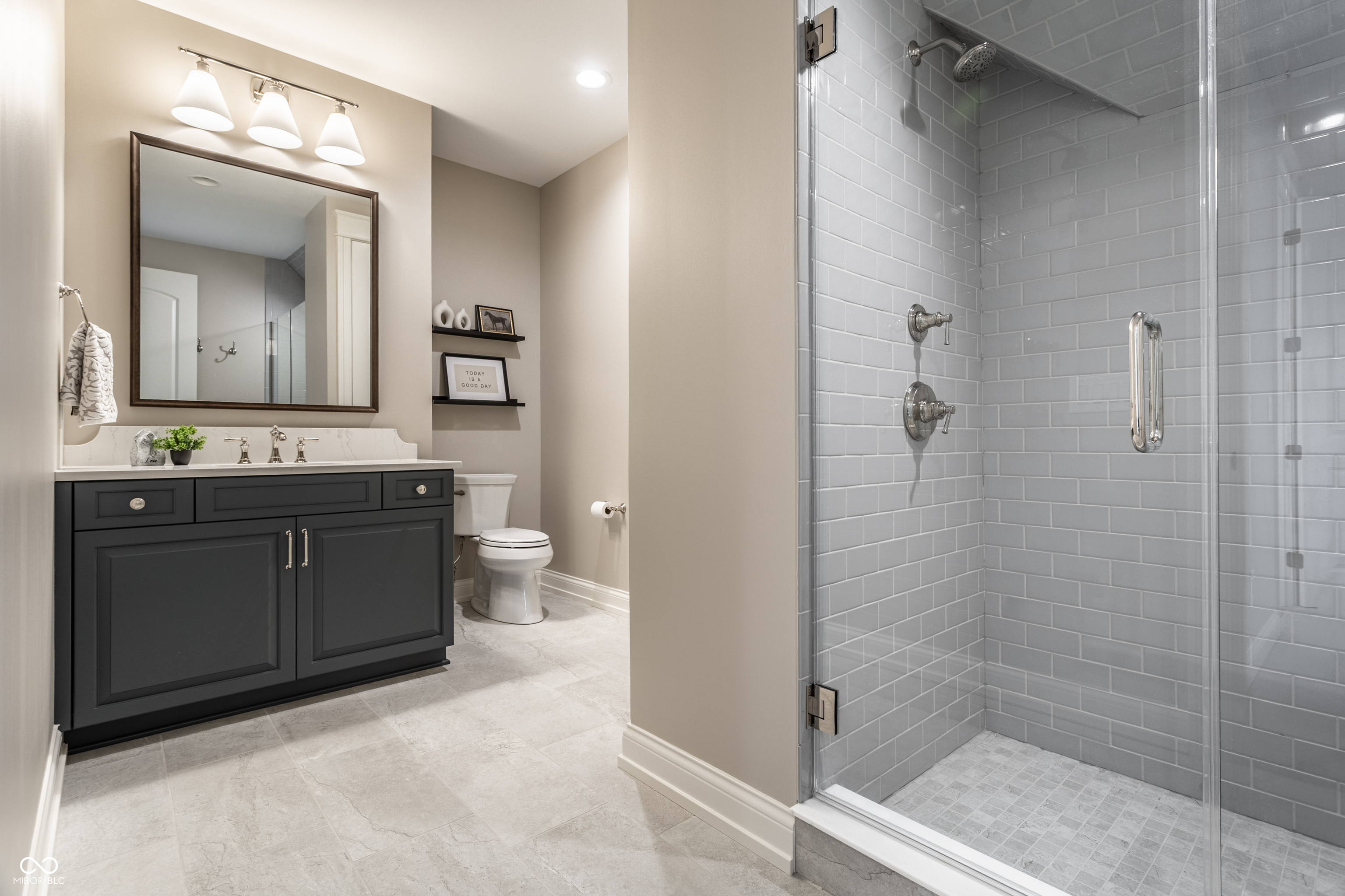 12839 Bird Cage Walk