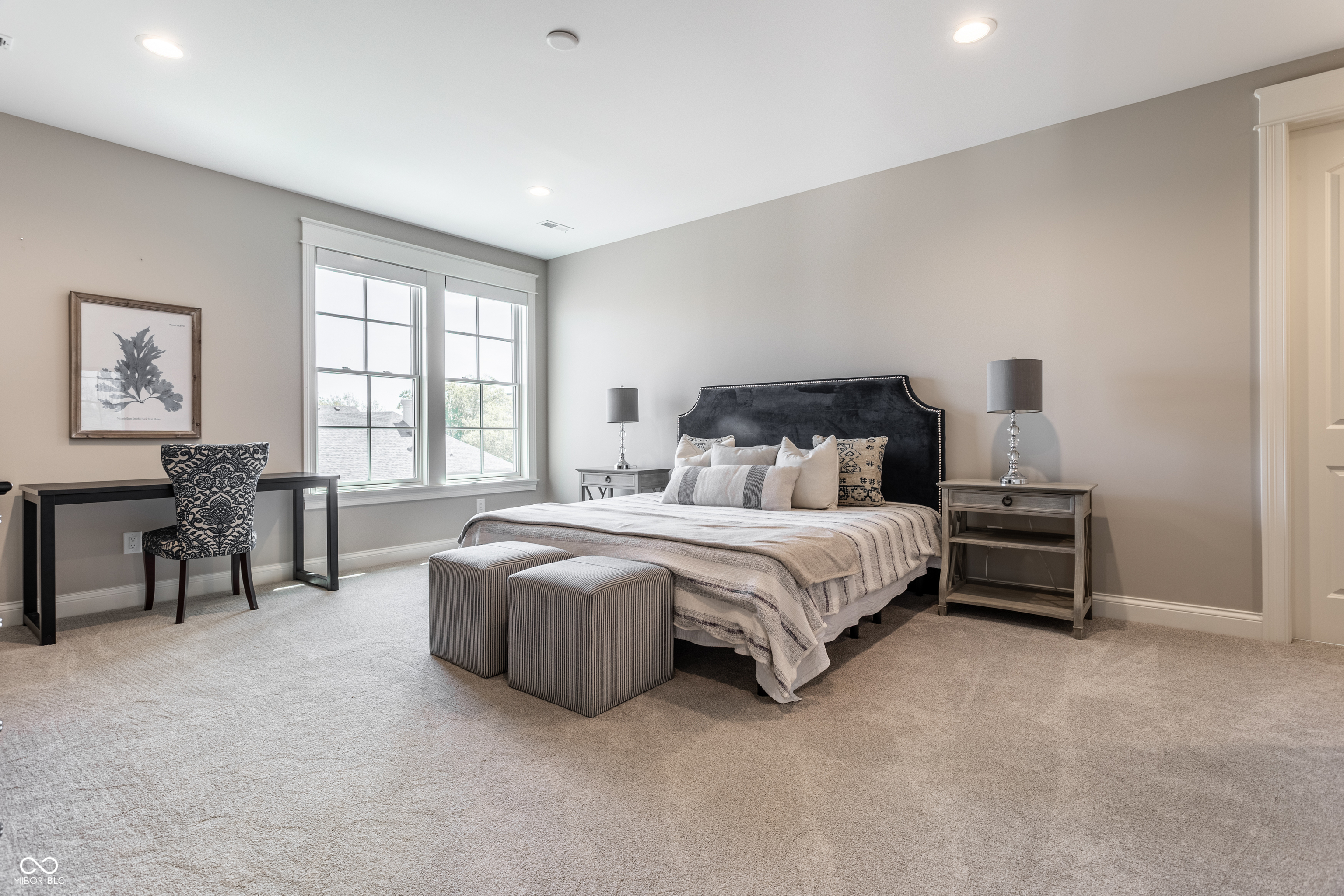 12839 Bird Cage Walk