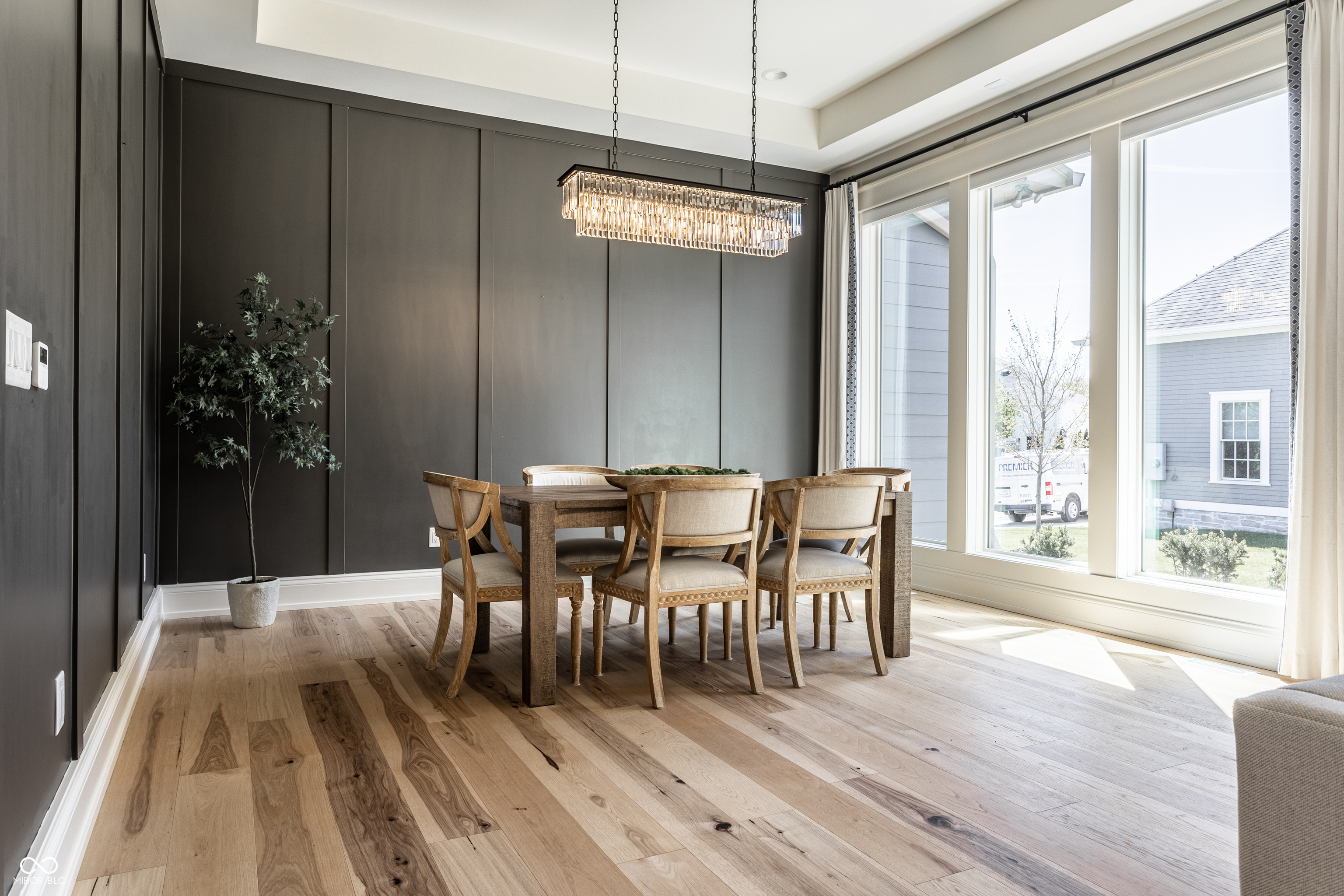 12839 Bird Cage Walk