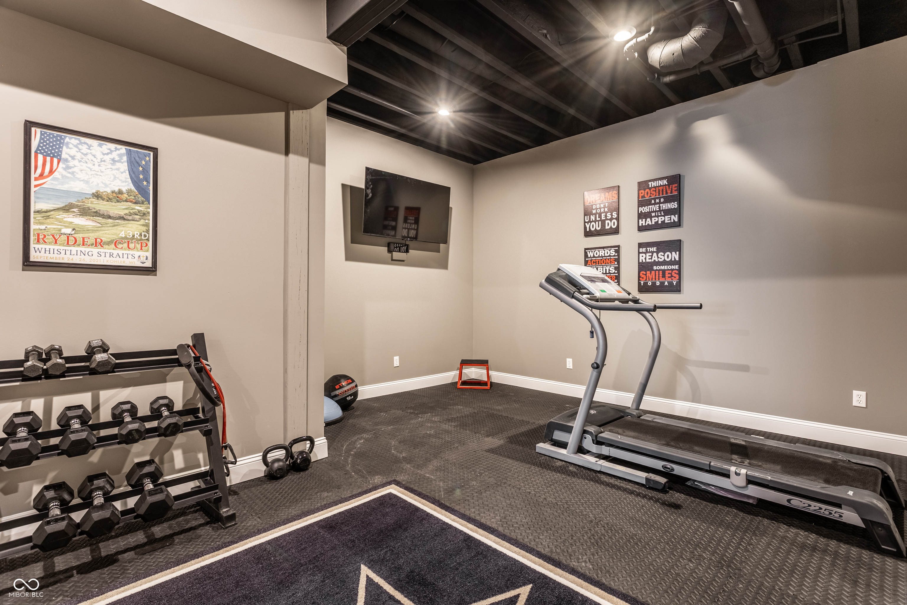 12839 Bird Cage Walk