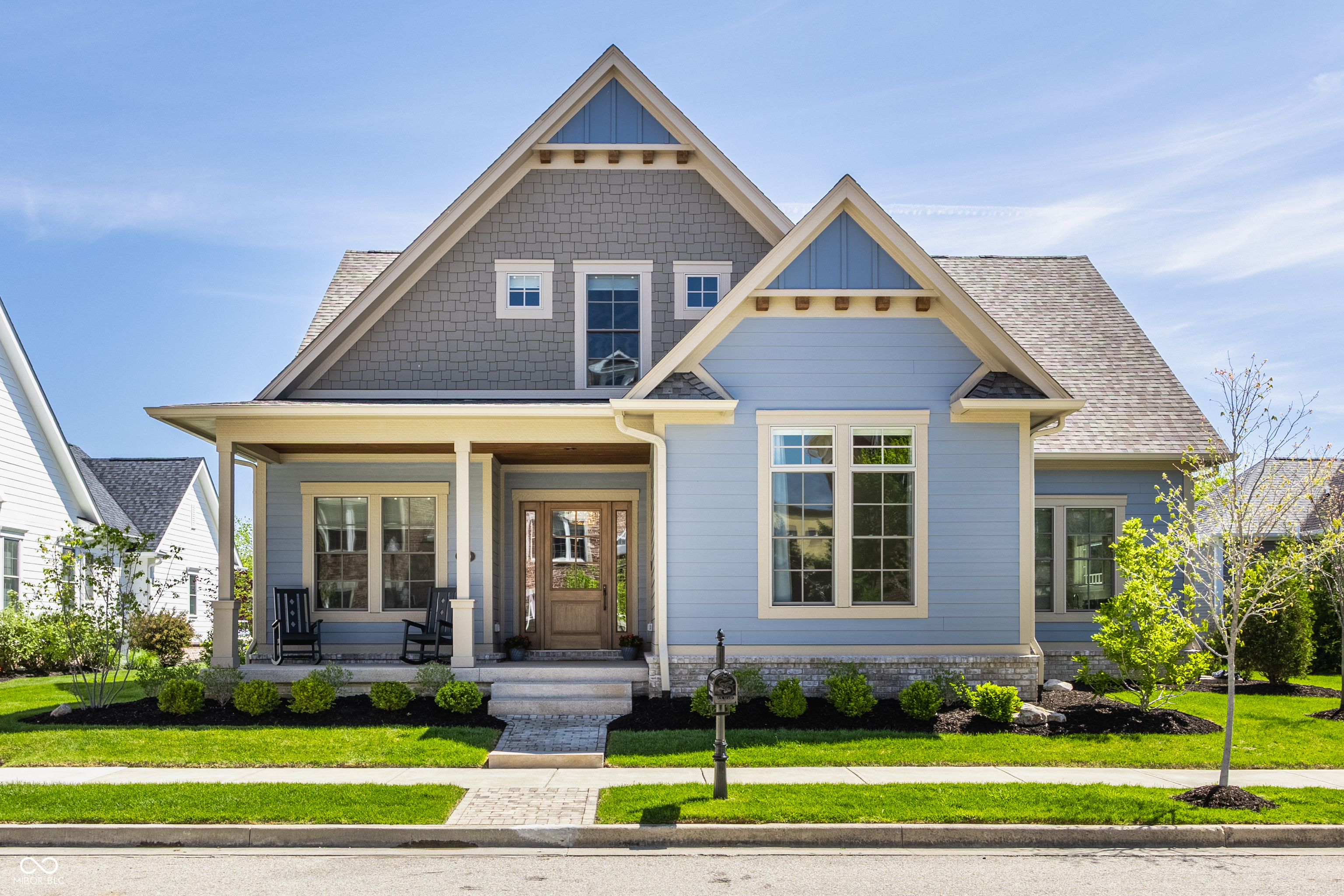 12839 Bird Cage Walk