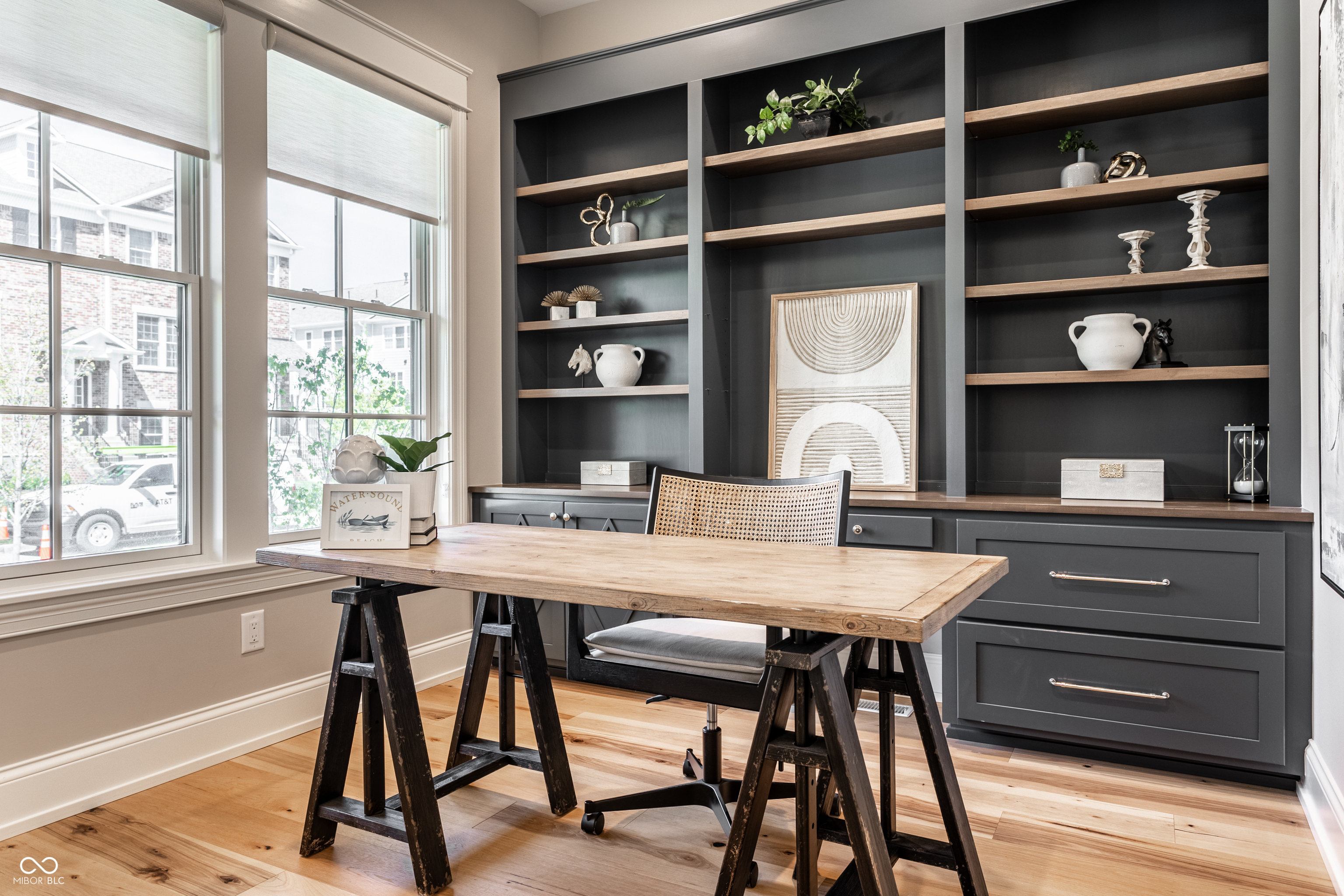 12839 Bird Cage Walk