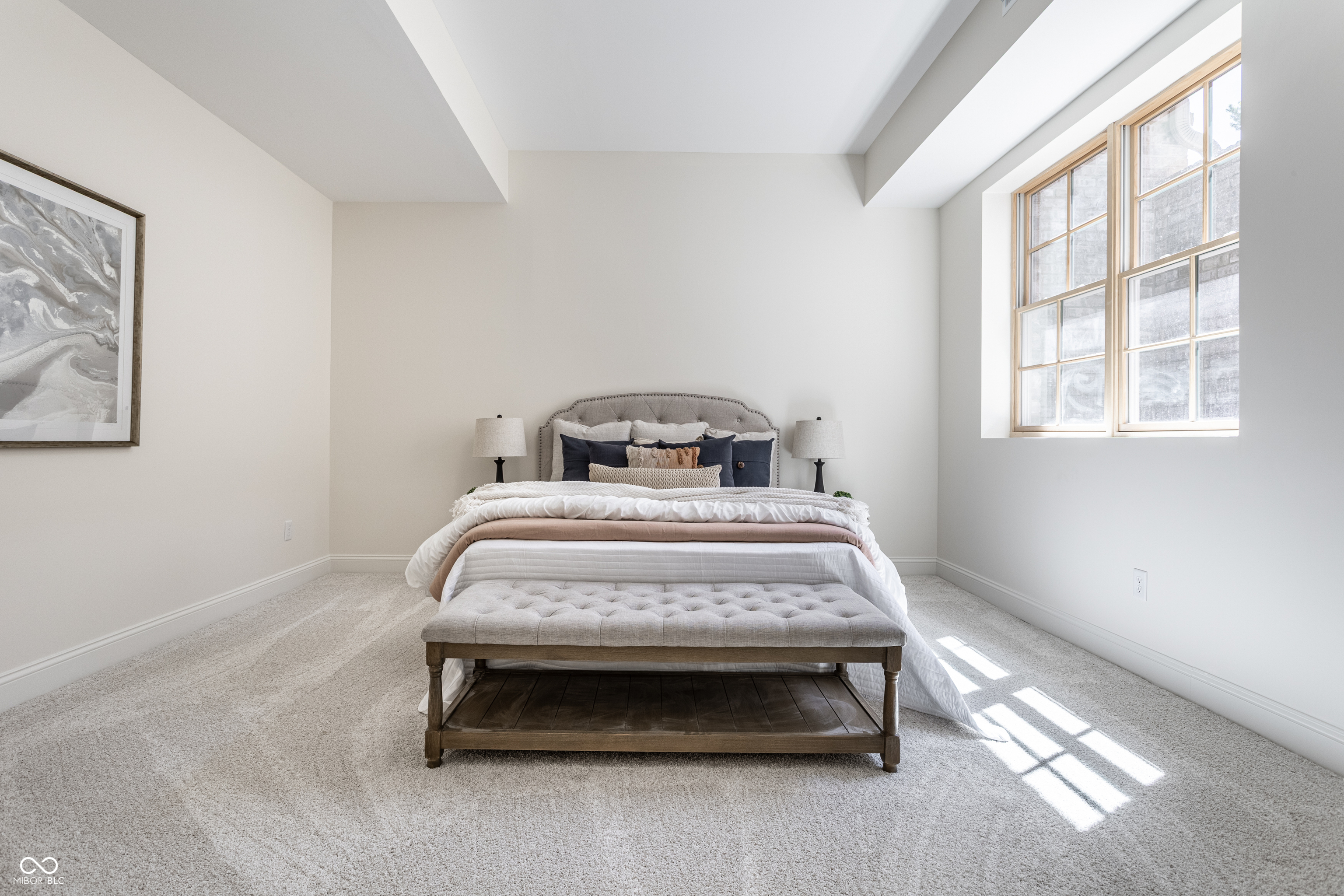 12839 Bird Cage Walk