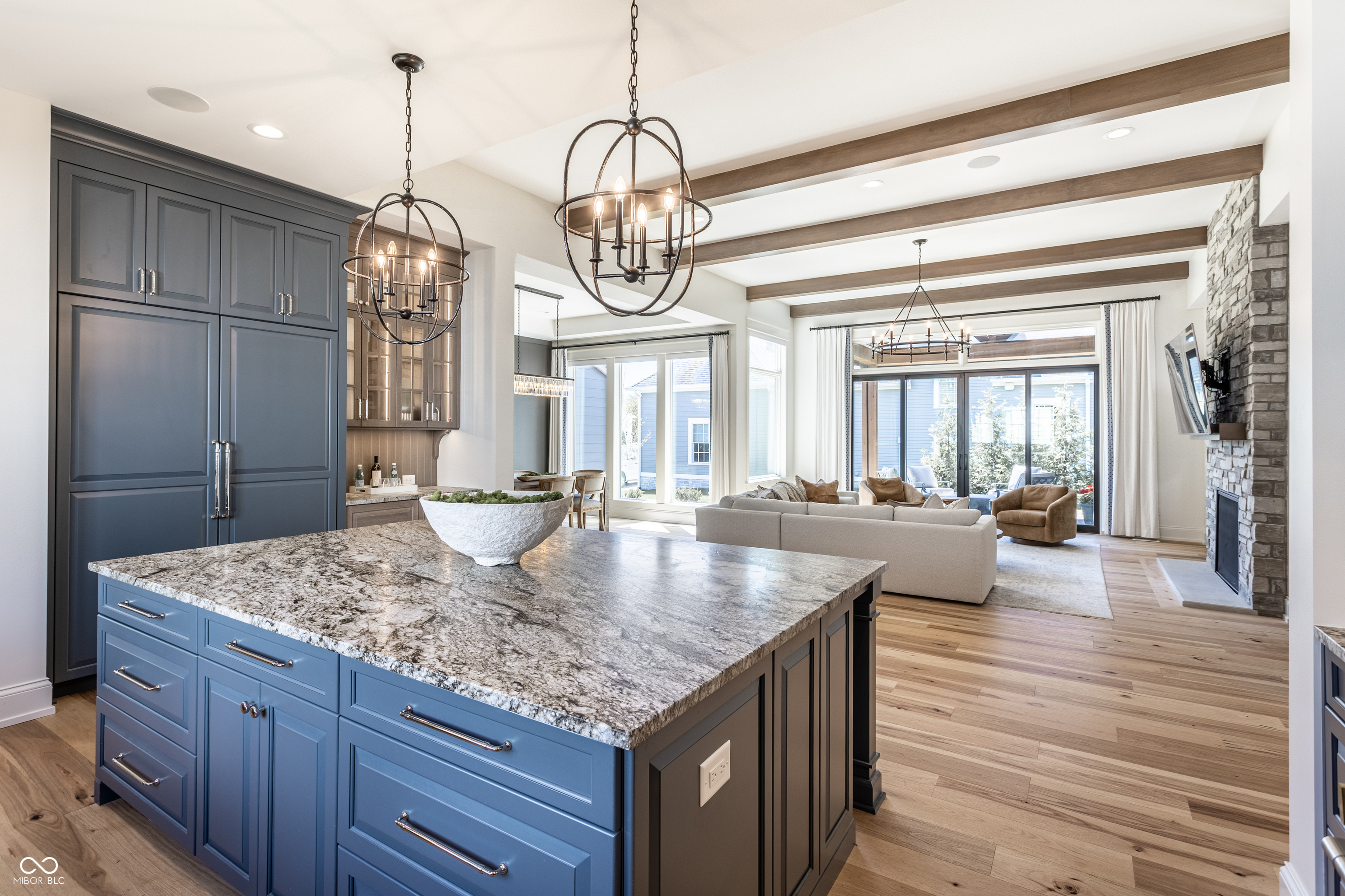 12839 Bird Cage Walk