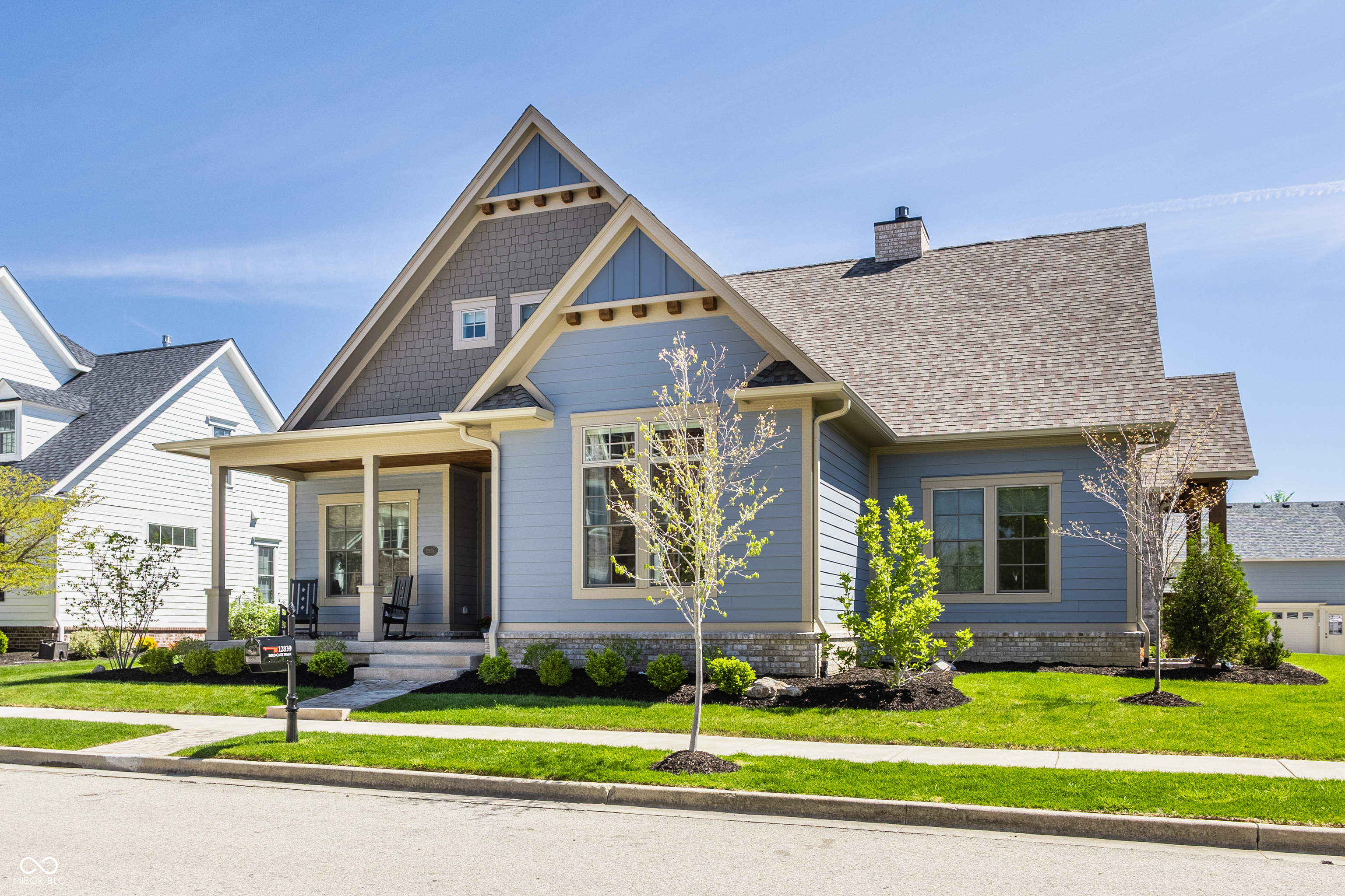 12839 Bird Cage Walk