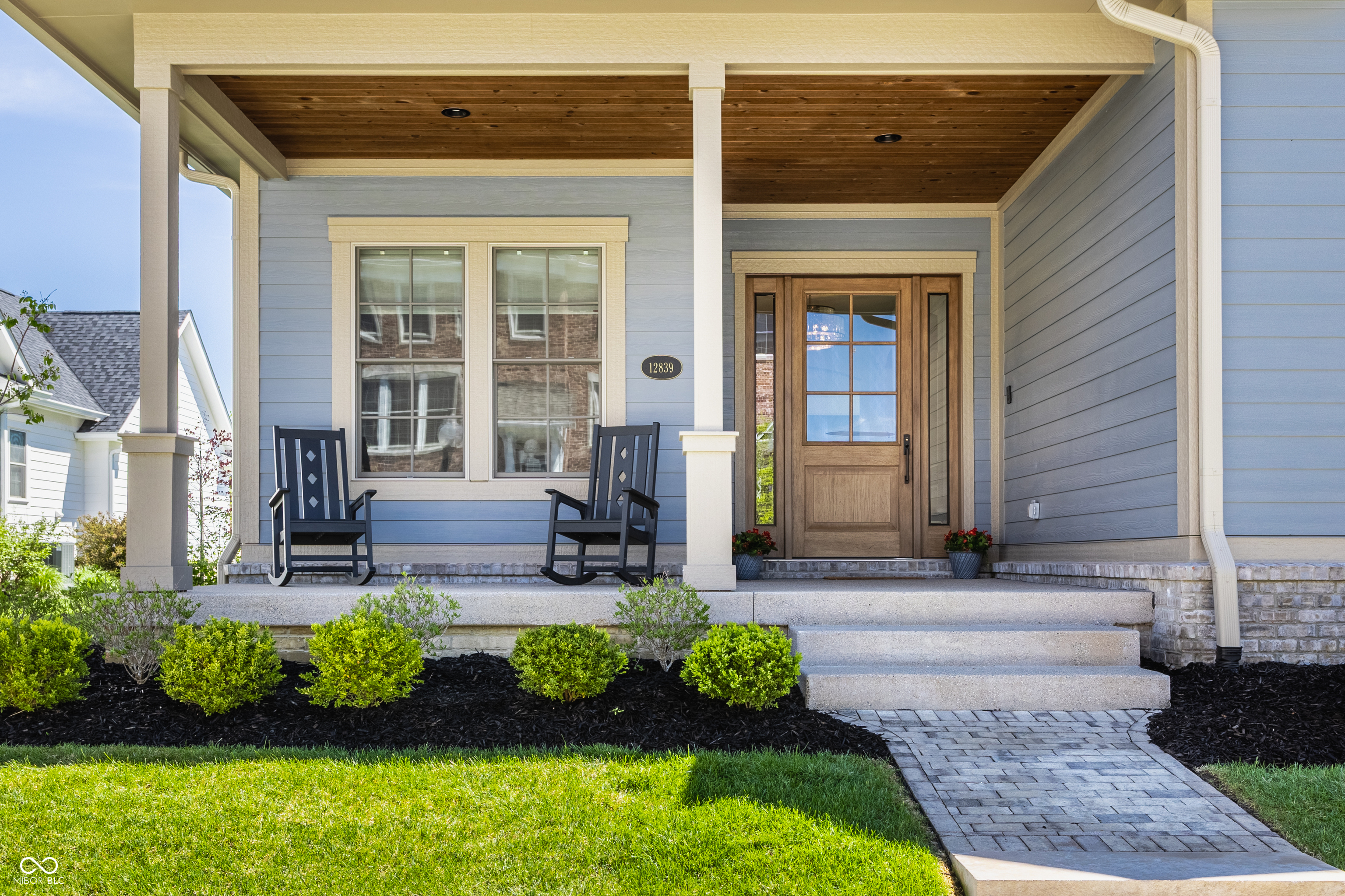 12839 Bird Cage Walk