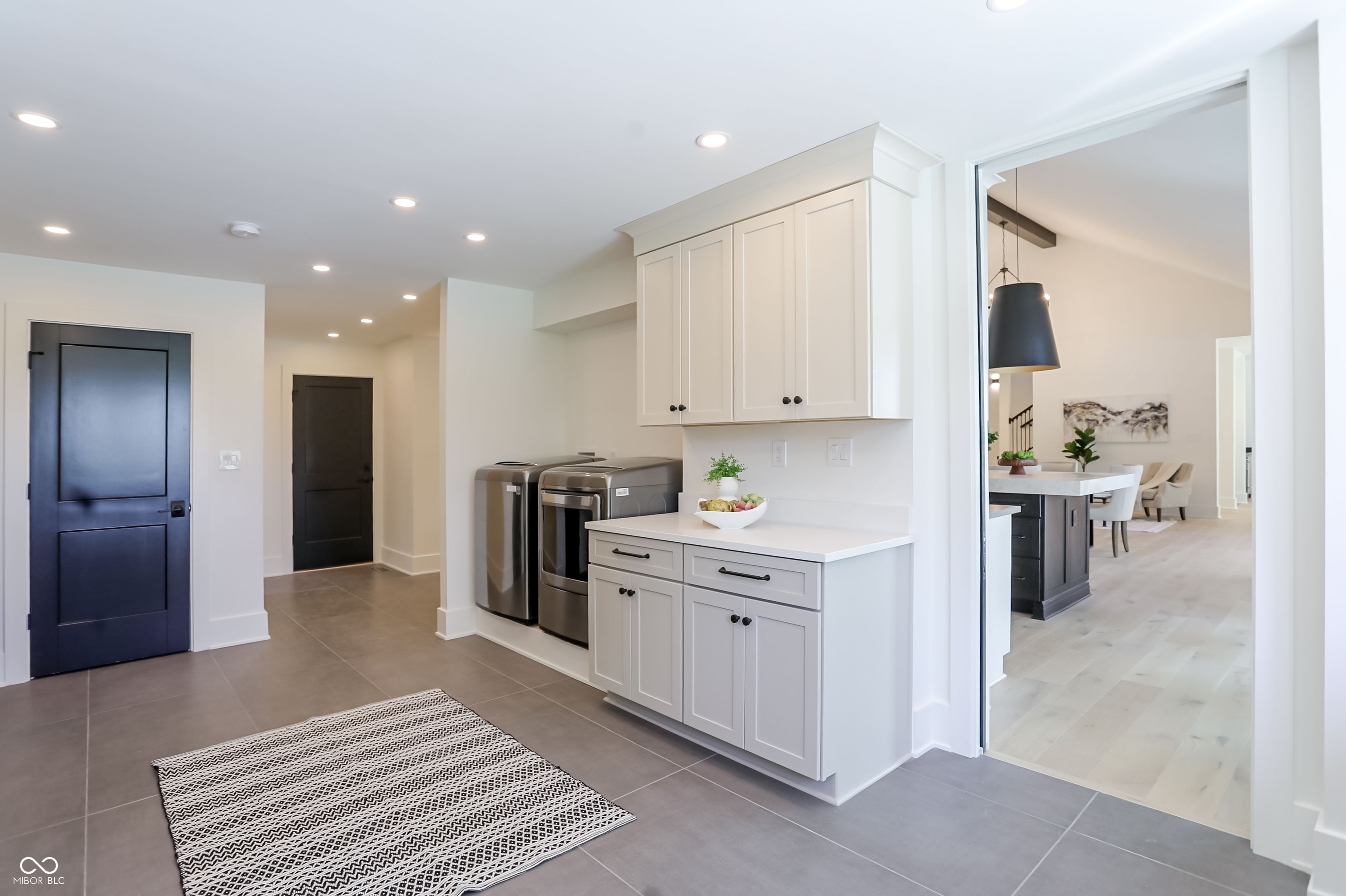 1255 W 161st Street