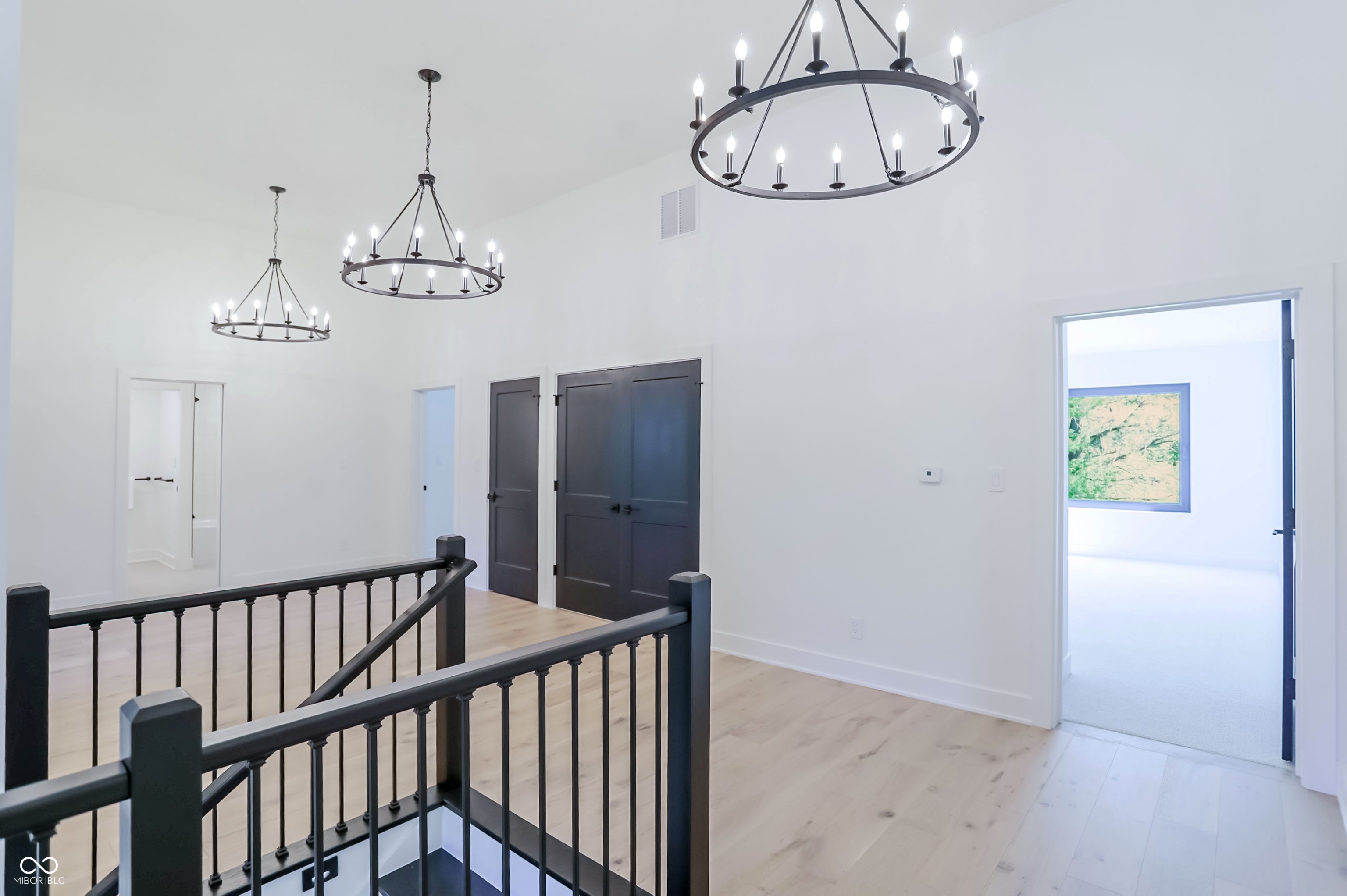 1255 W 161st Street