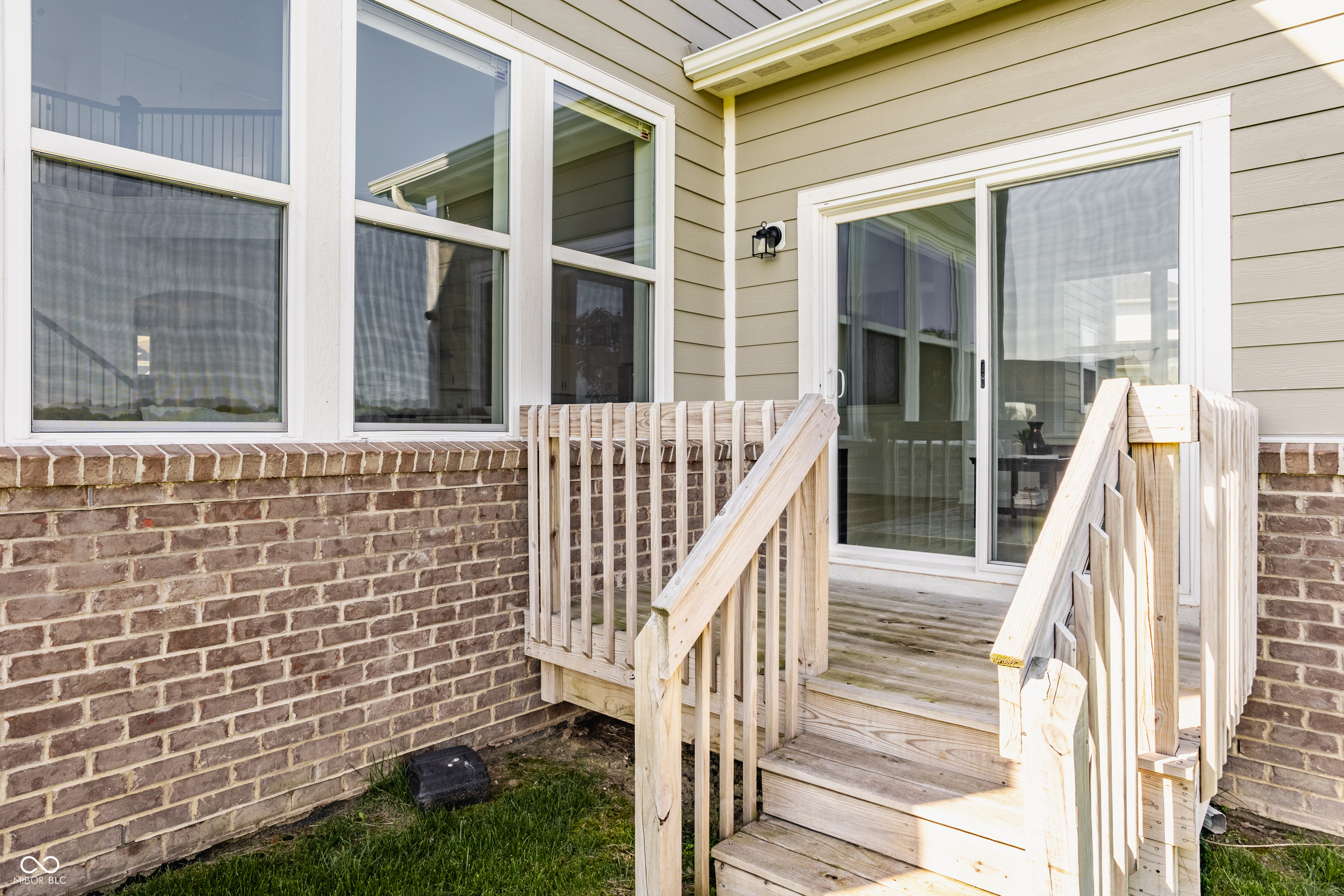 2900 Towne Meadow Drive
