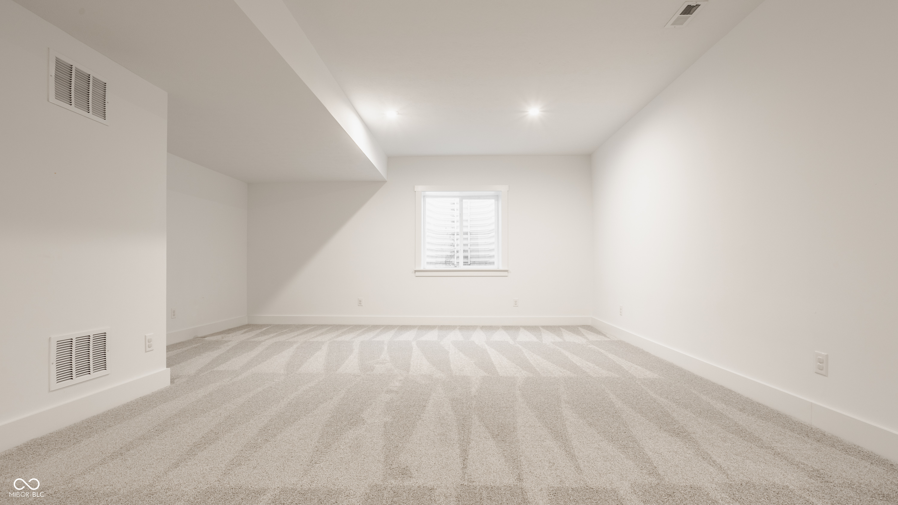 2900 Towne Meadow Drive