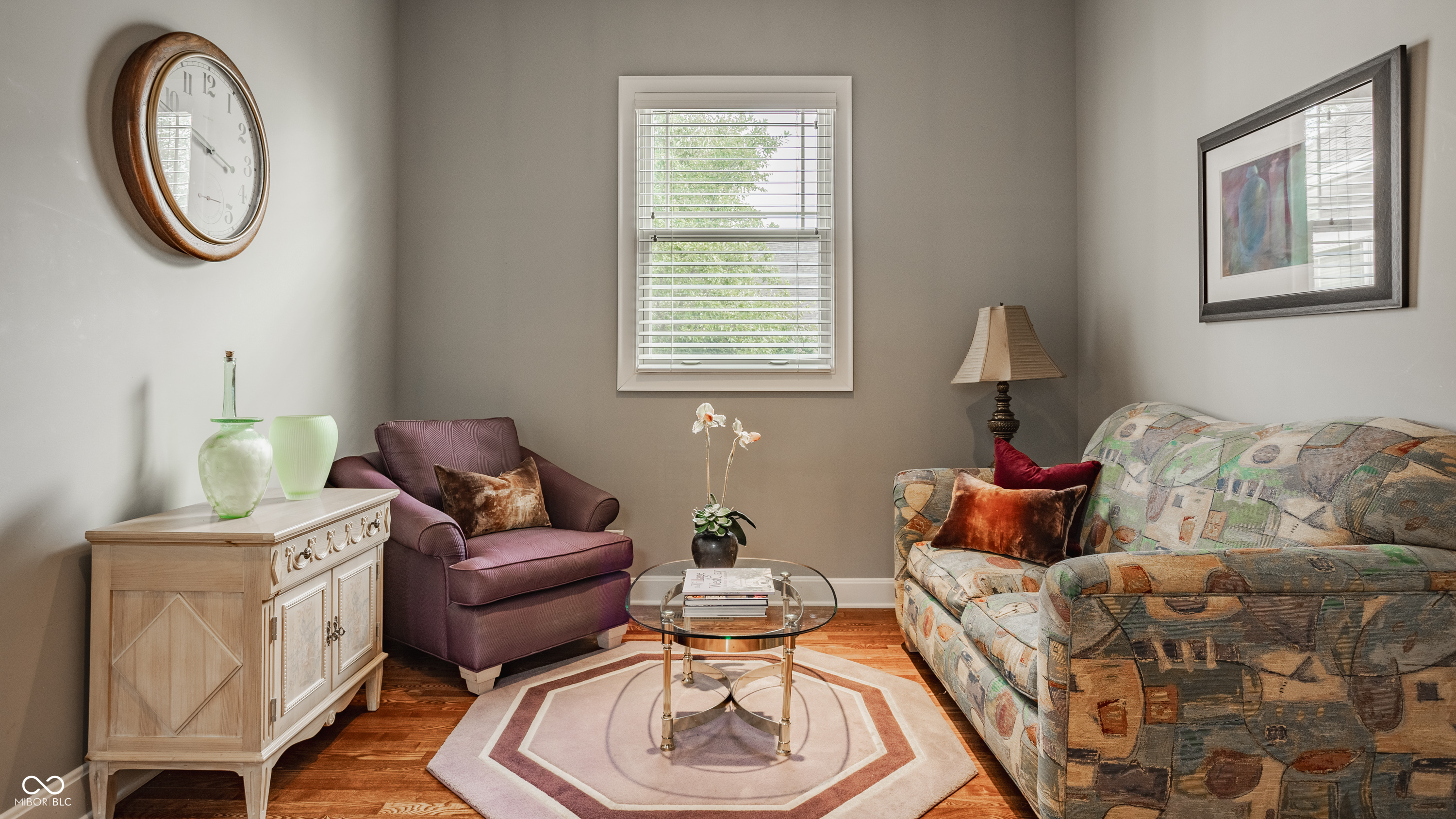2213 Shaftesbury Road