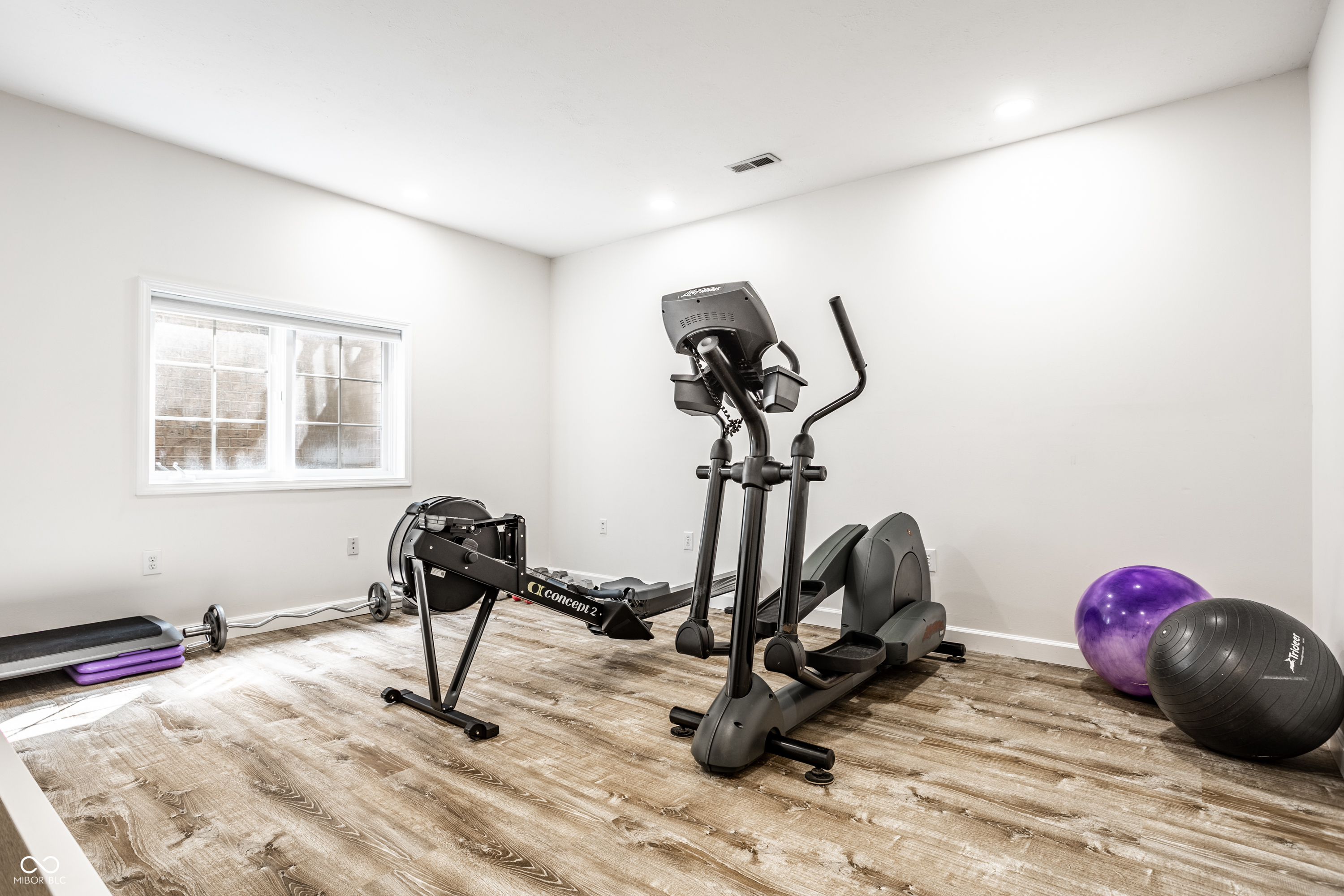 2422 Winfield Drive