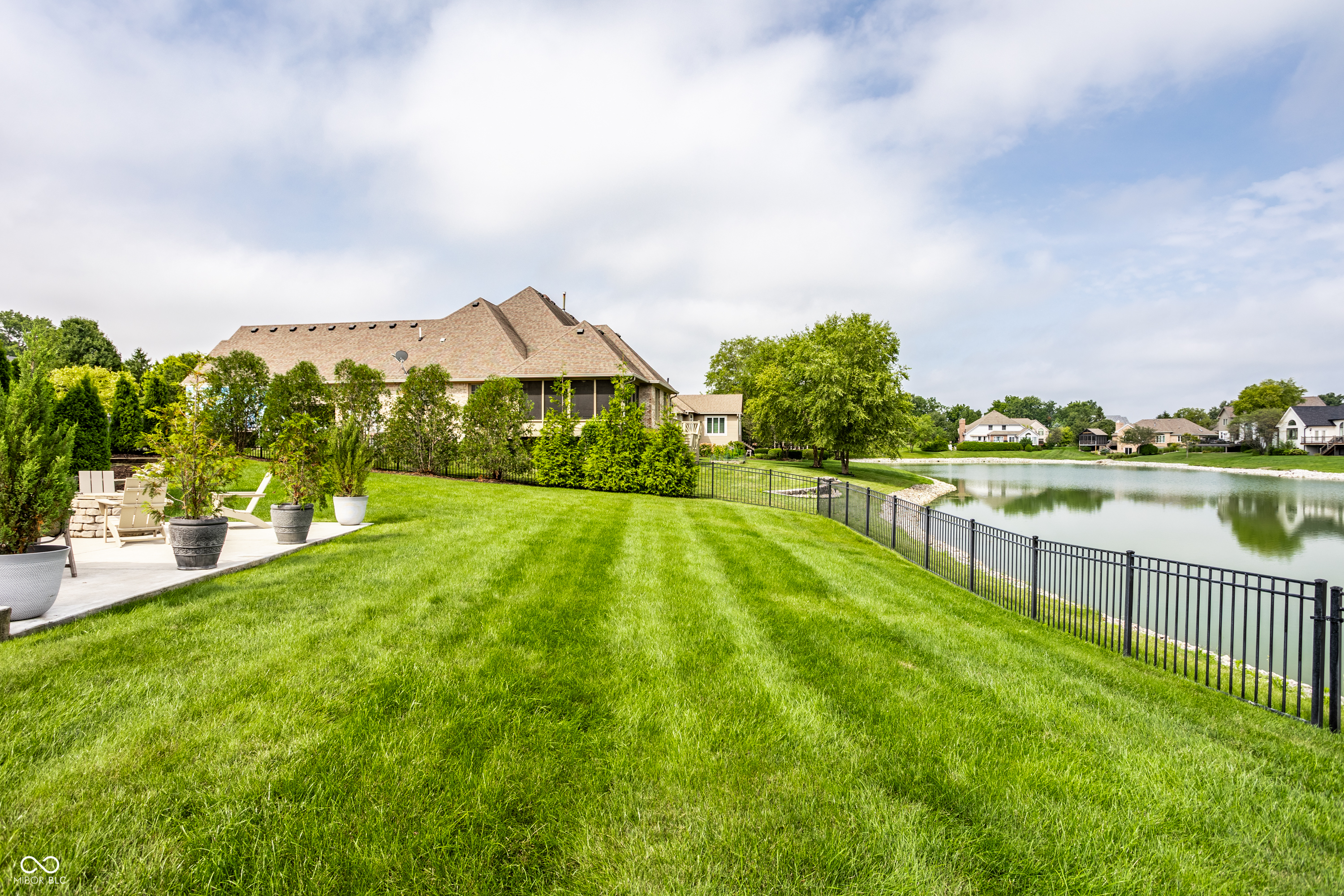 2422 Winfield Drive
