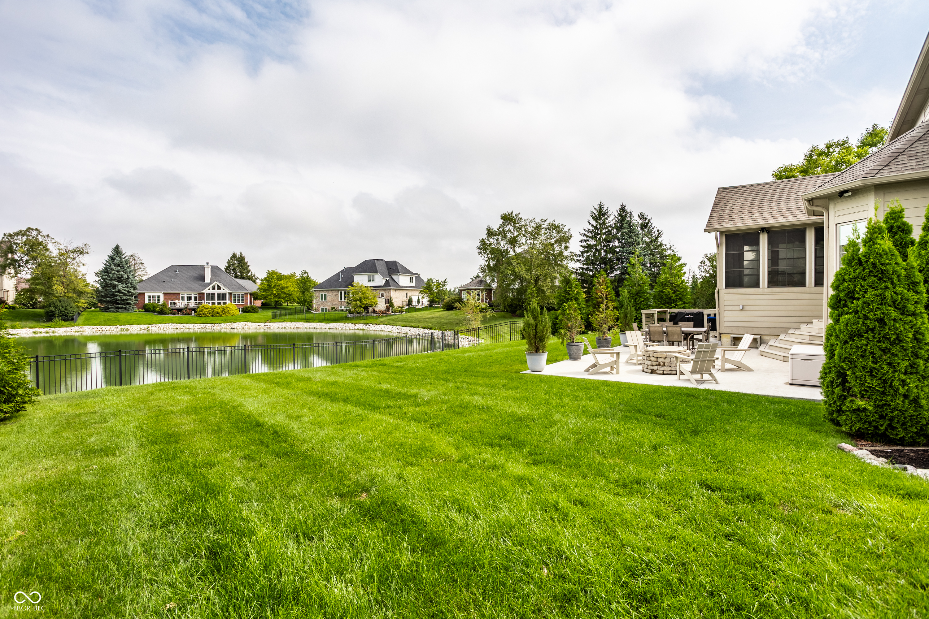 2422 Winfield Drive