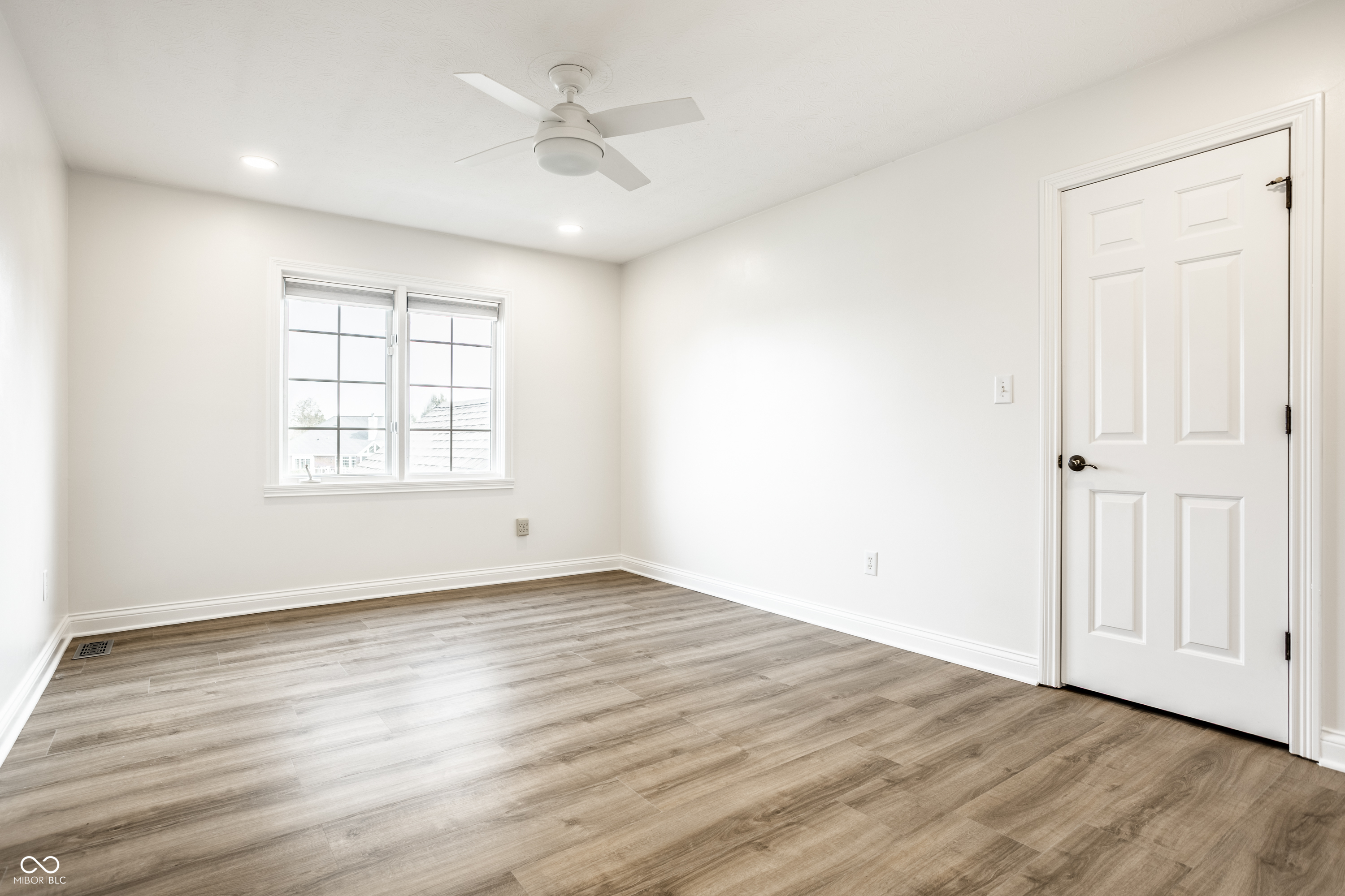 2422 Winfield Drive