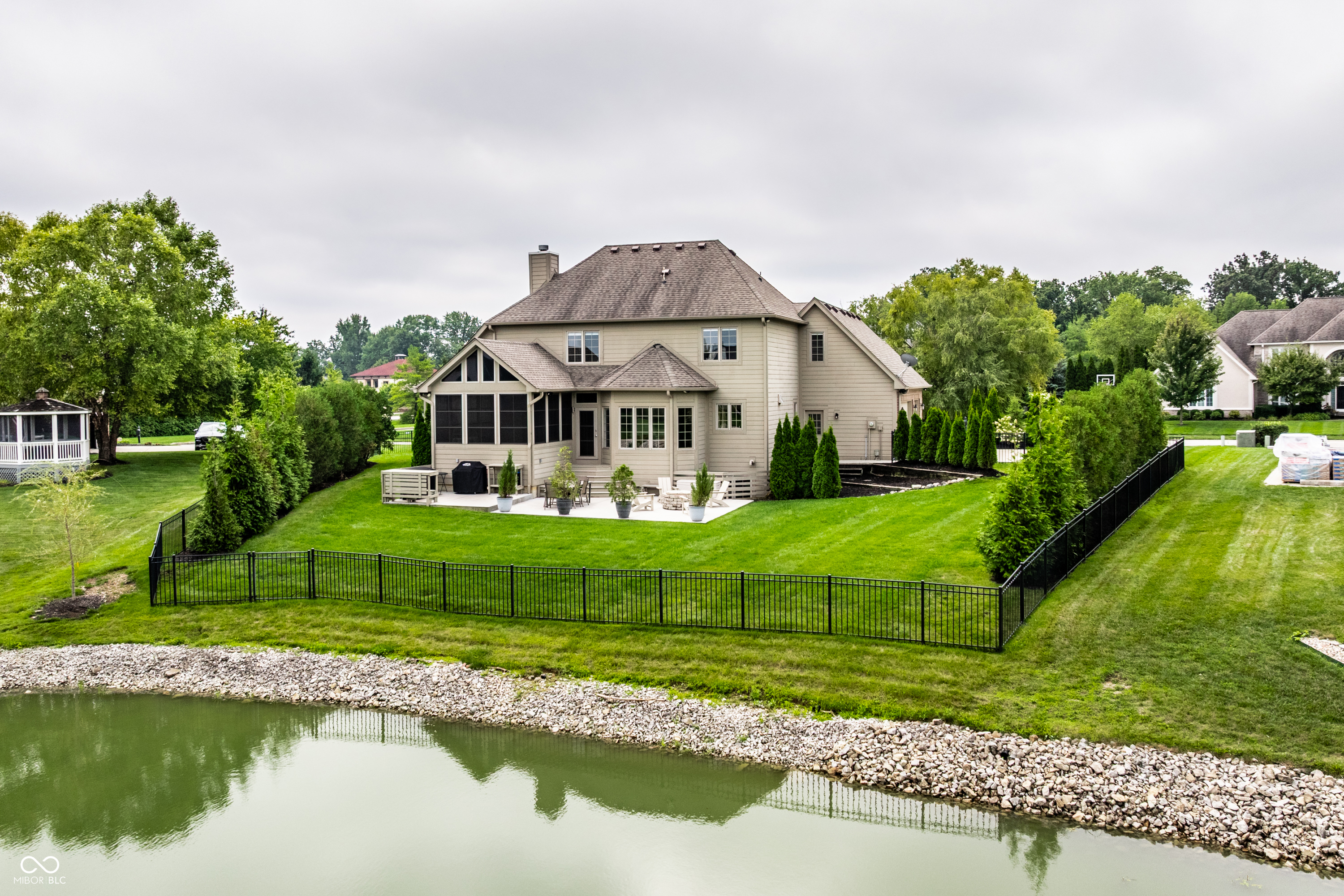2422 Winfield Drive
