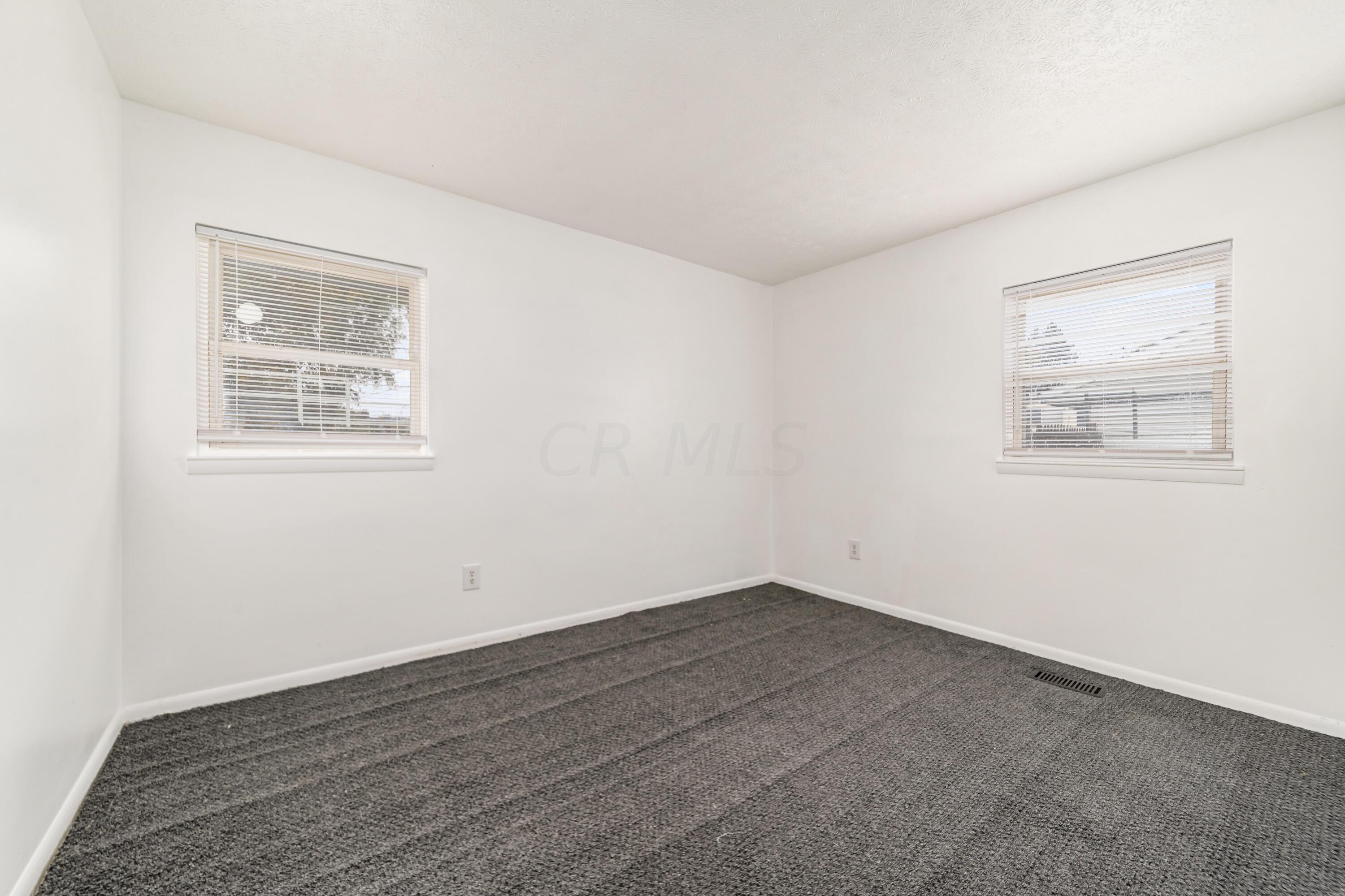 2553 Gatewood Road