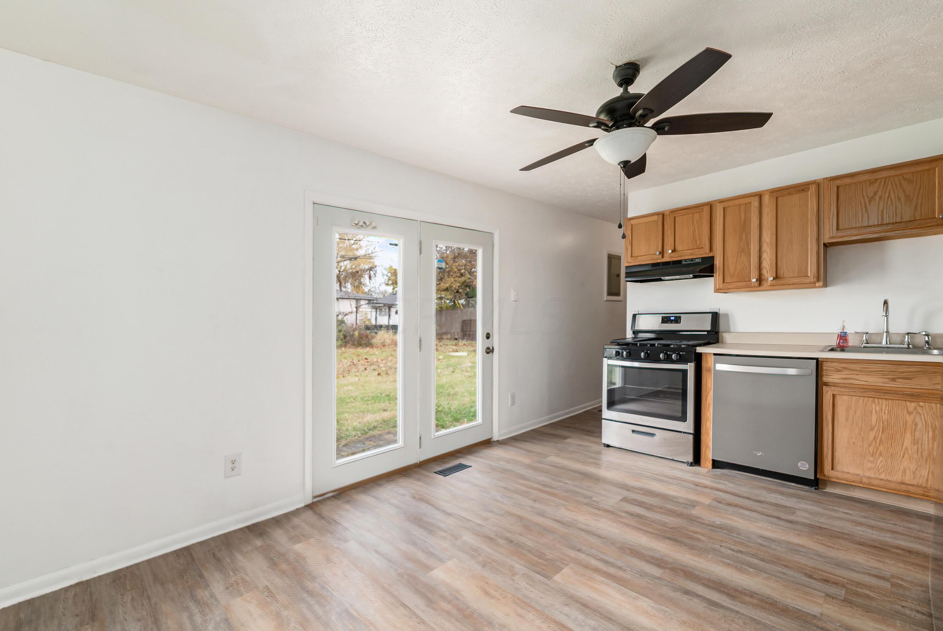 2553 Gatewood Road
