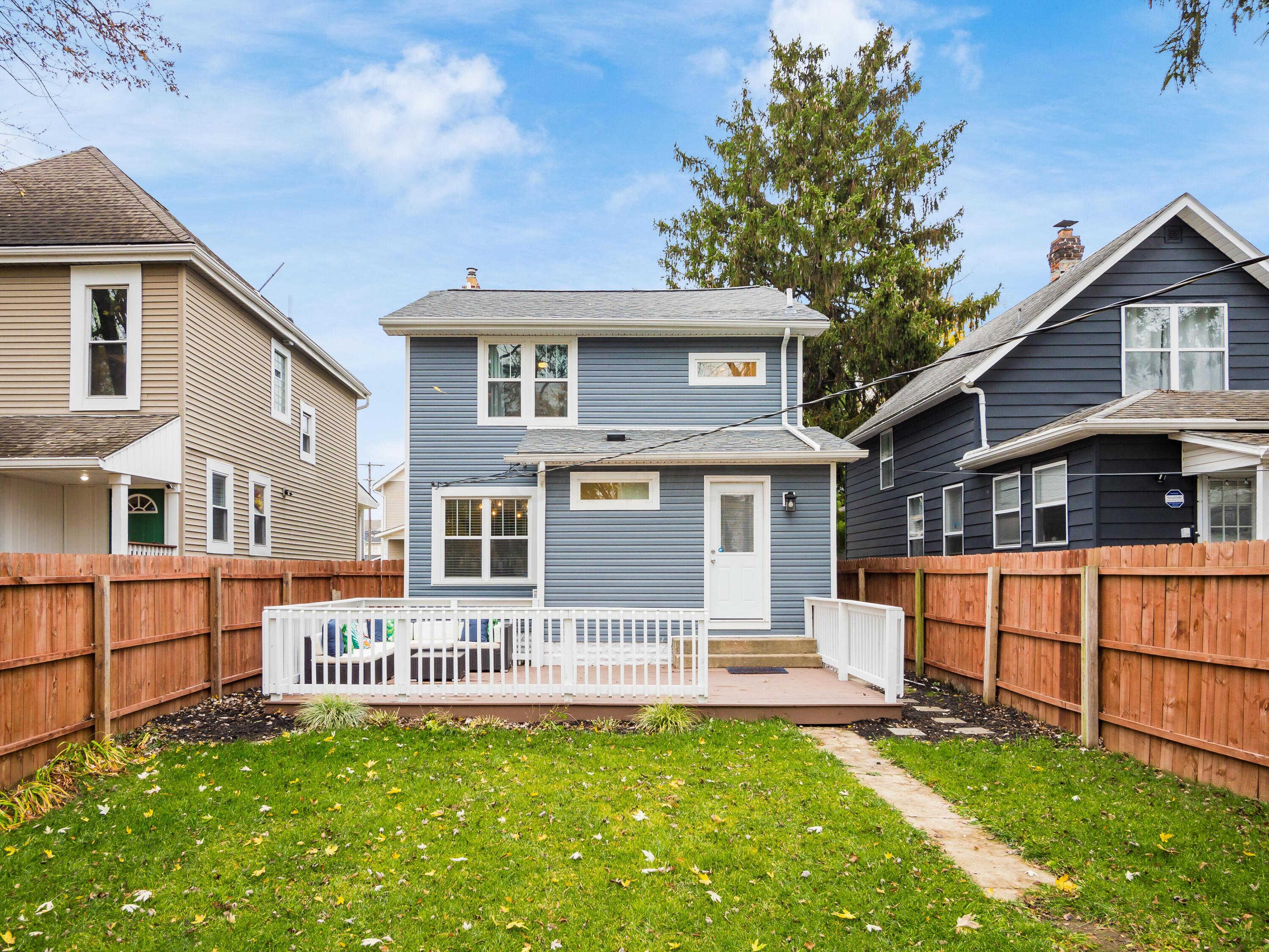779 Siebert Street