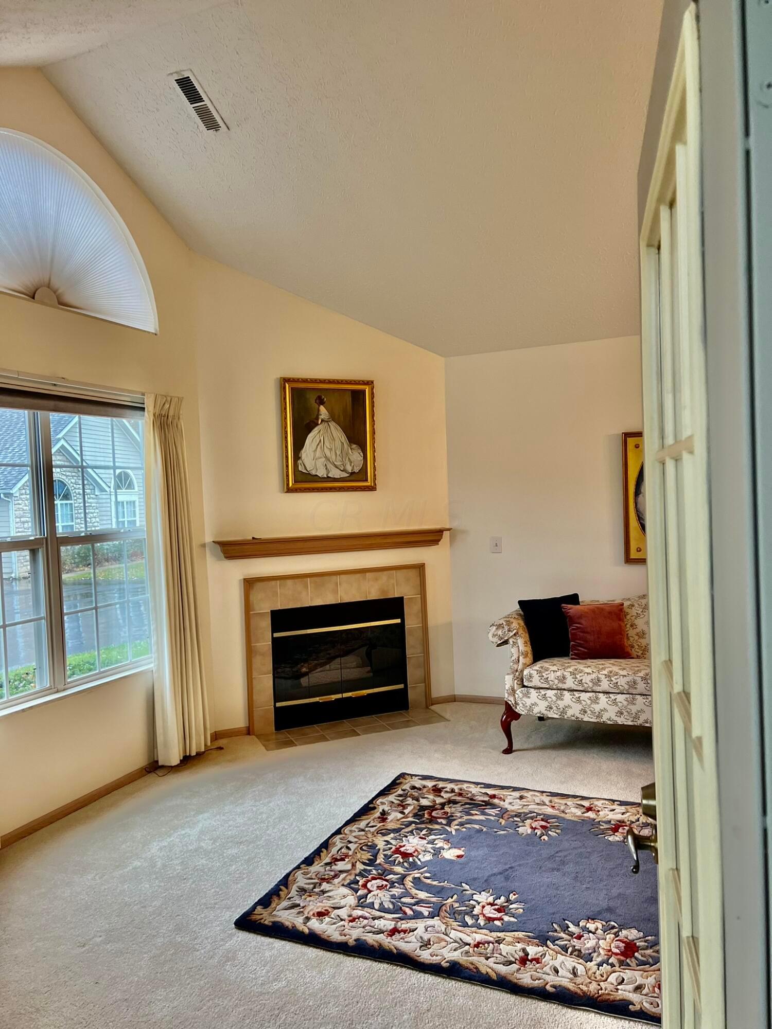 821 Windward Lane, 1-821