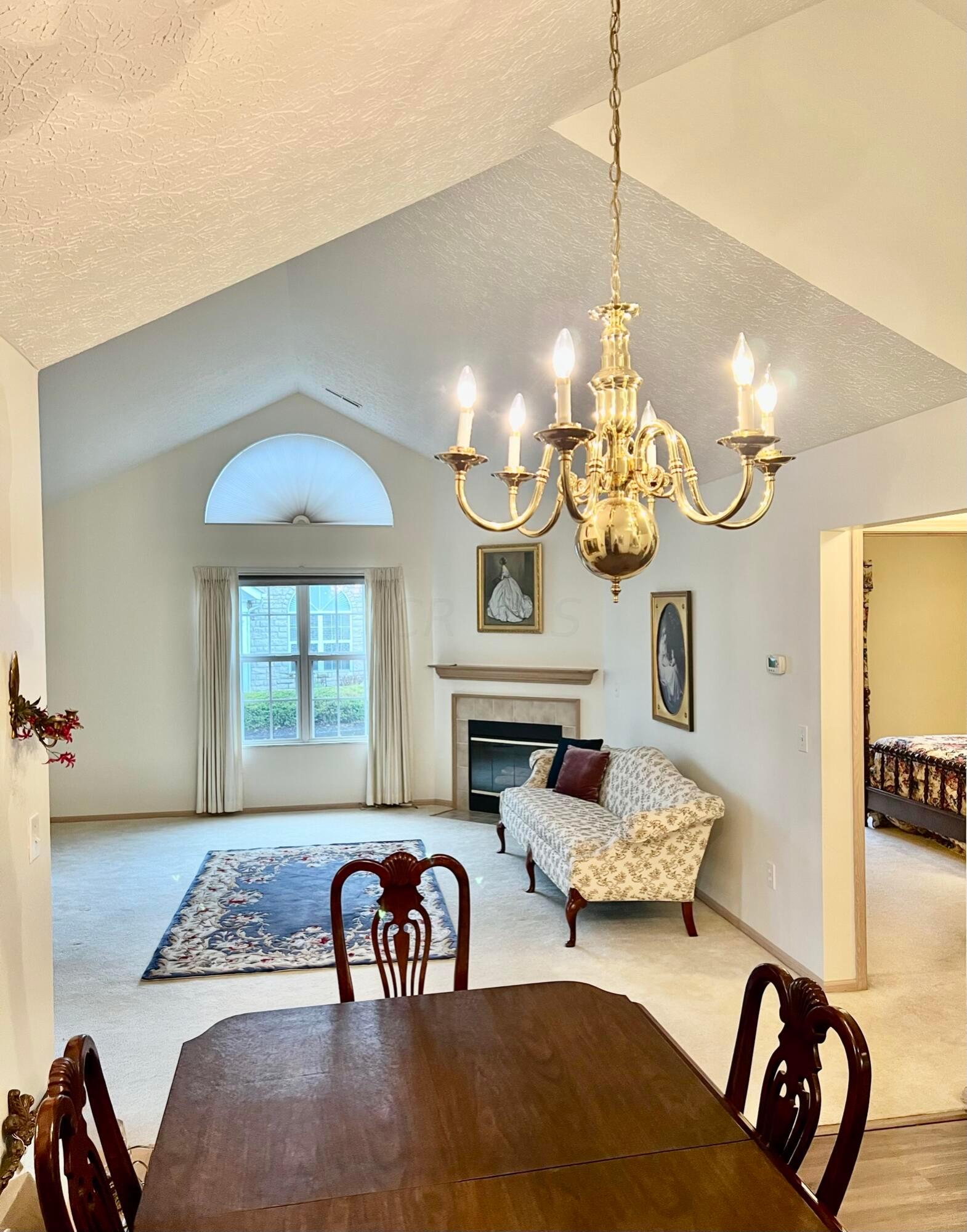 821 Windward Lane, 1-821