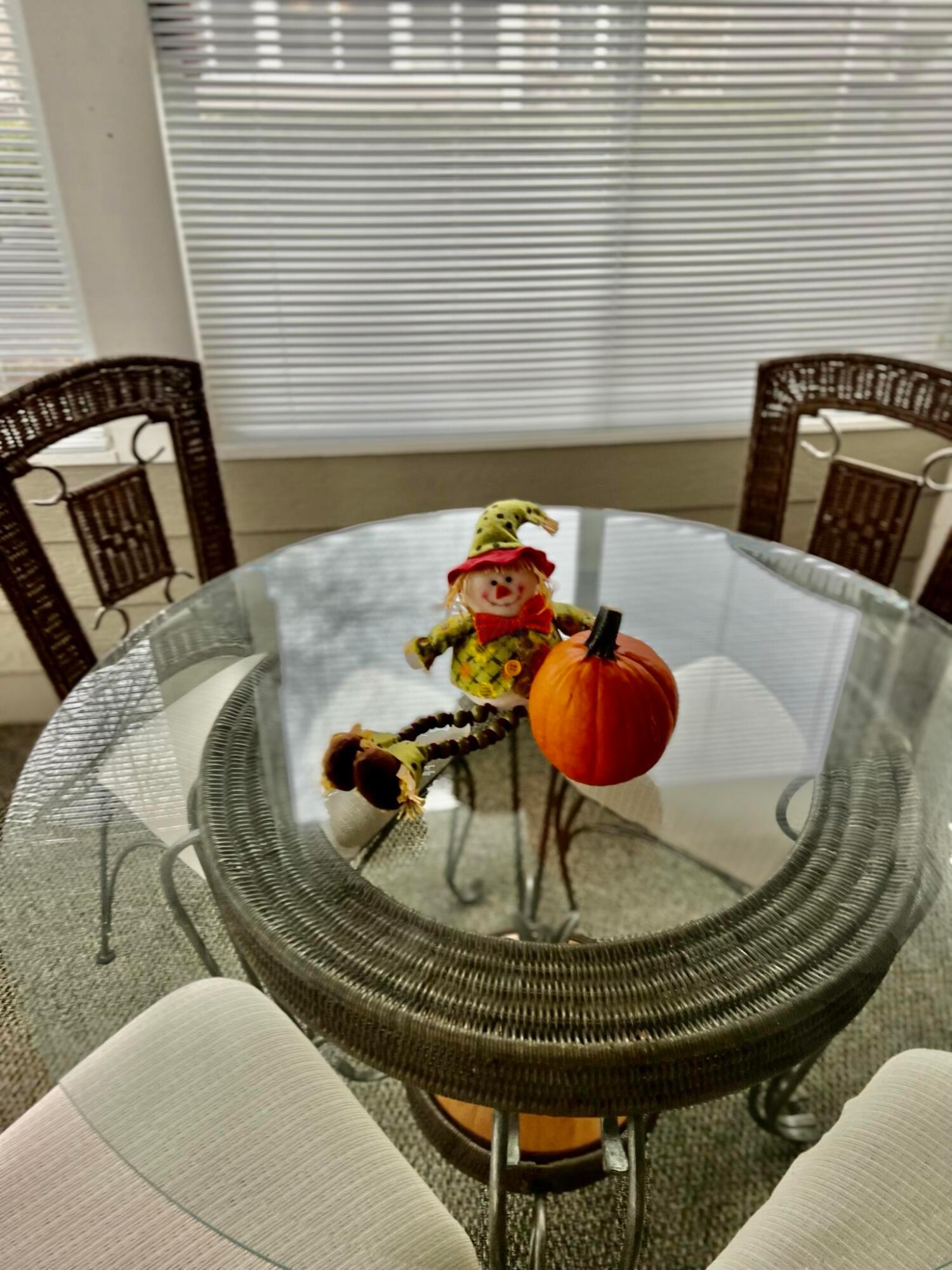 821 Windward Lane, 1-821