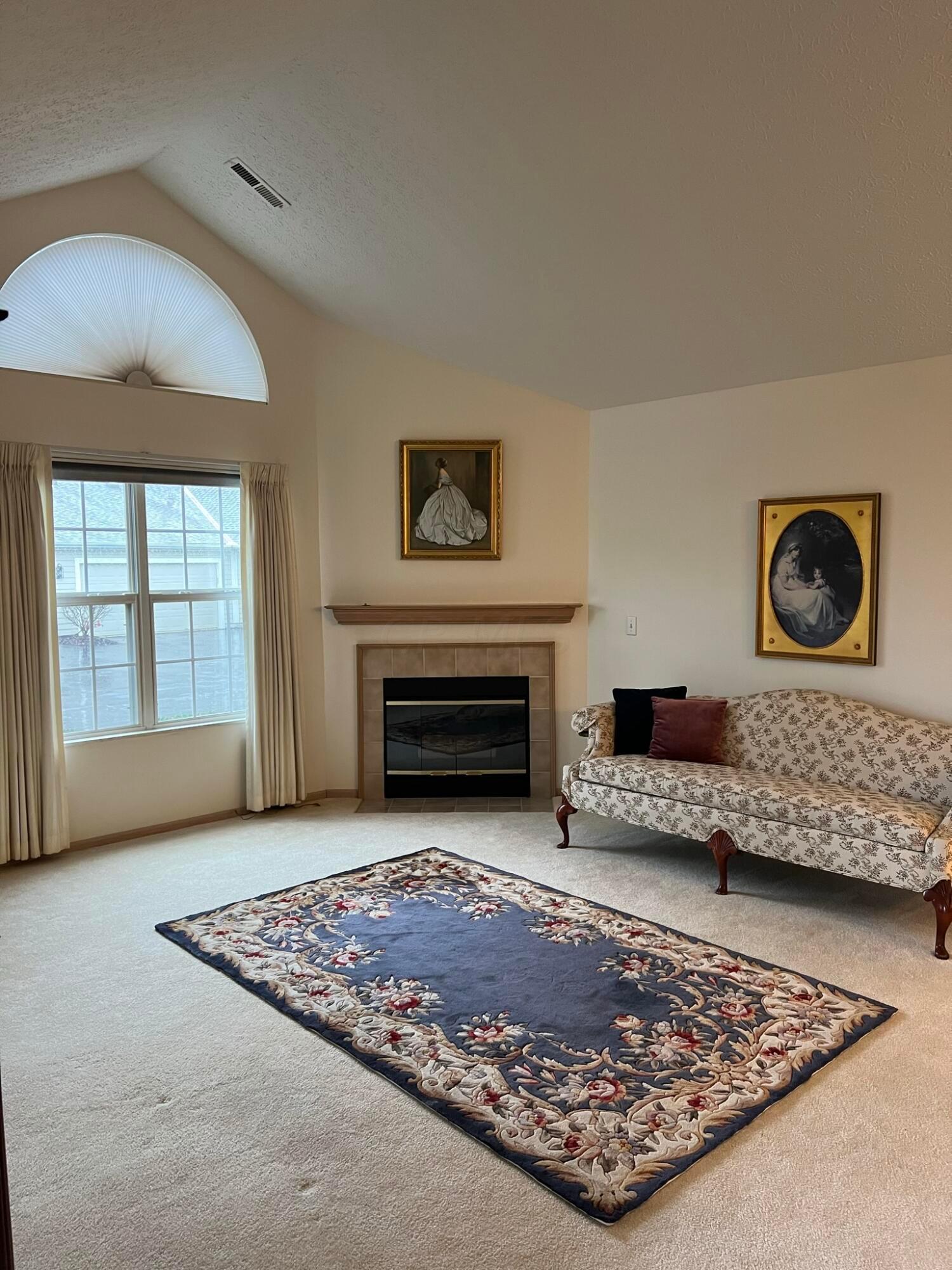 821 Windward Lane, 1-821