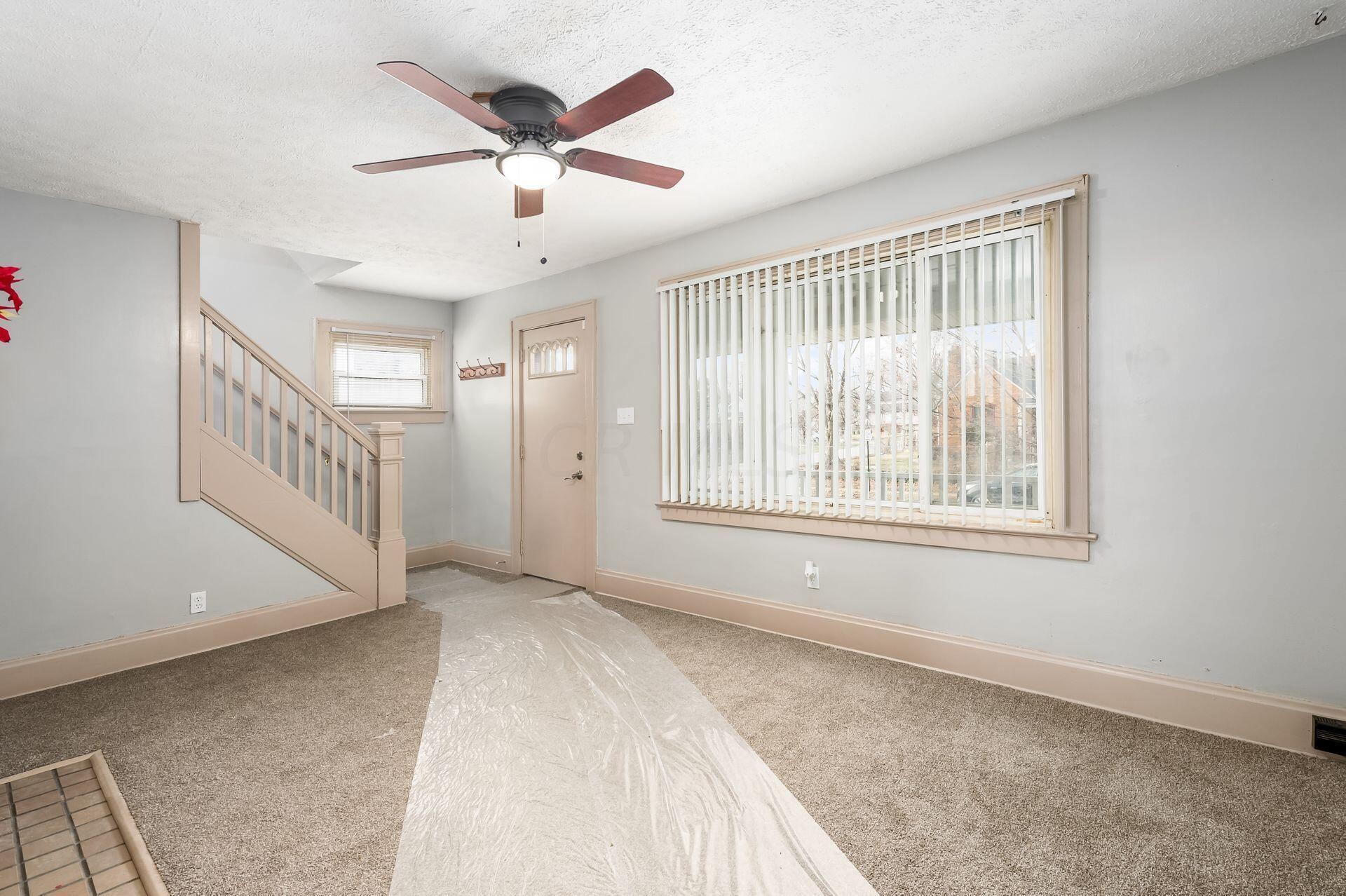 402 S Burgess Avenue