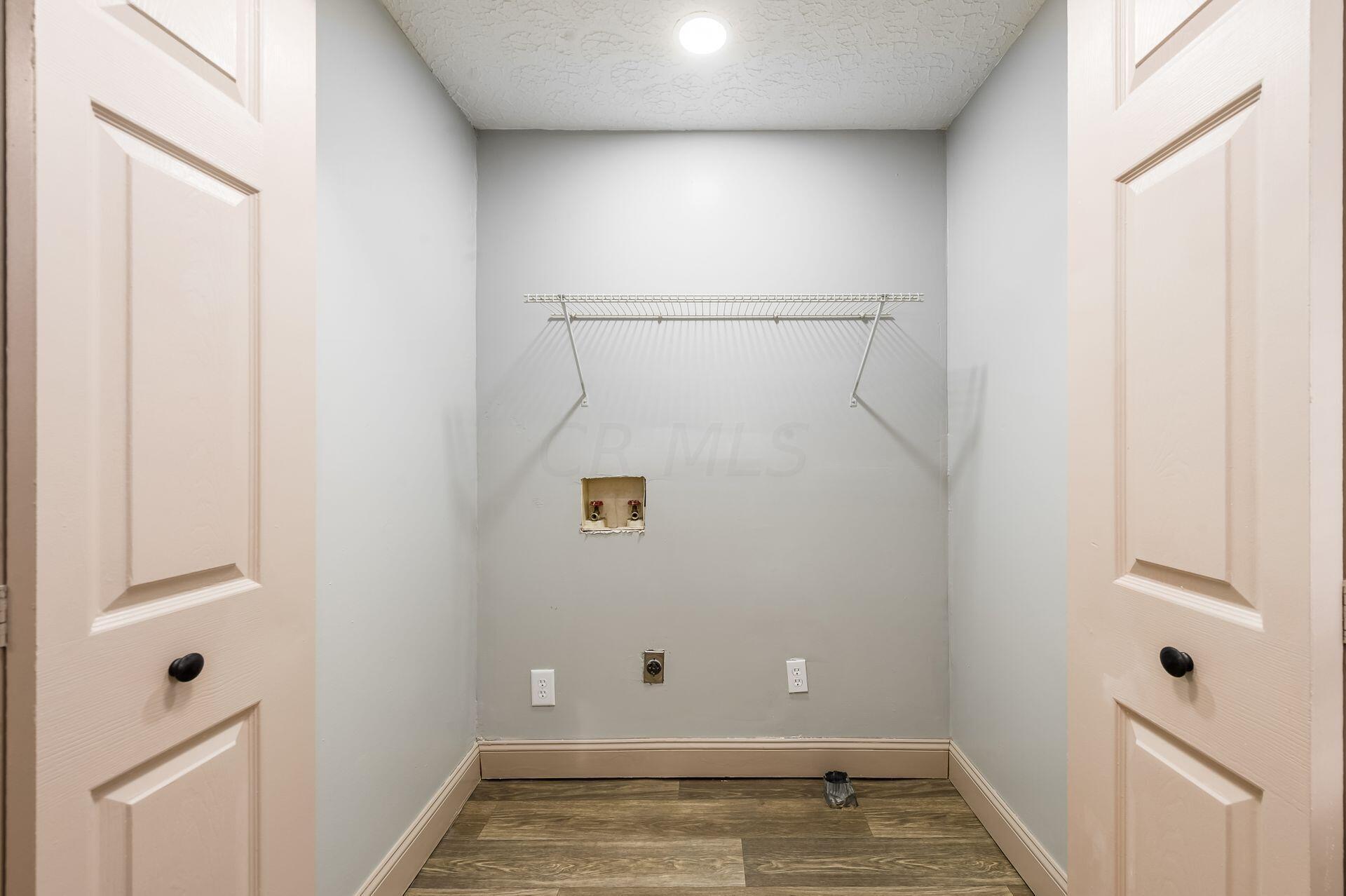 402 S Burgess Avenue