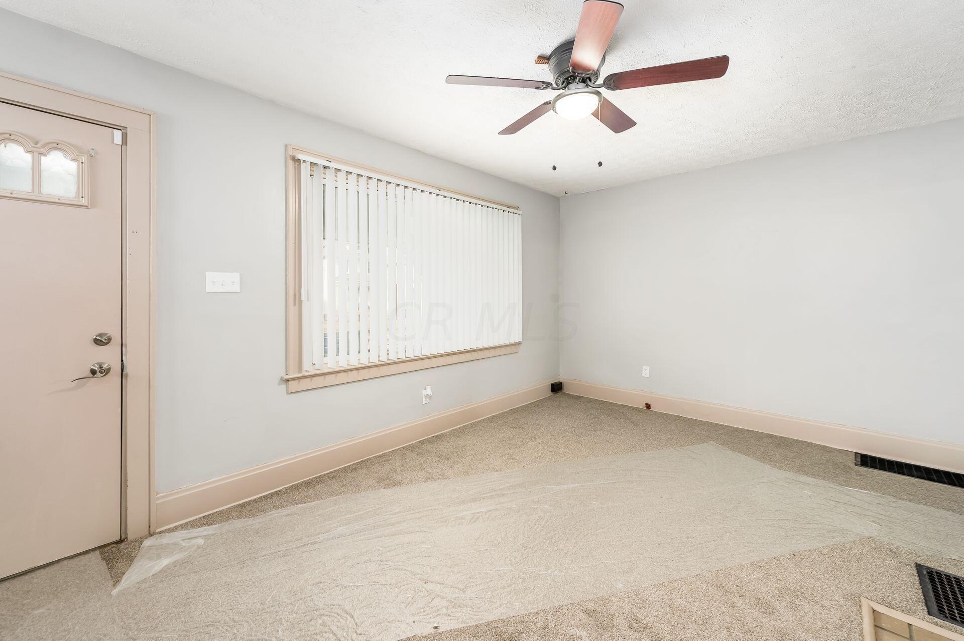 402 S Burgess Avenue