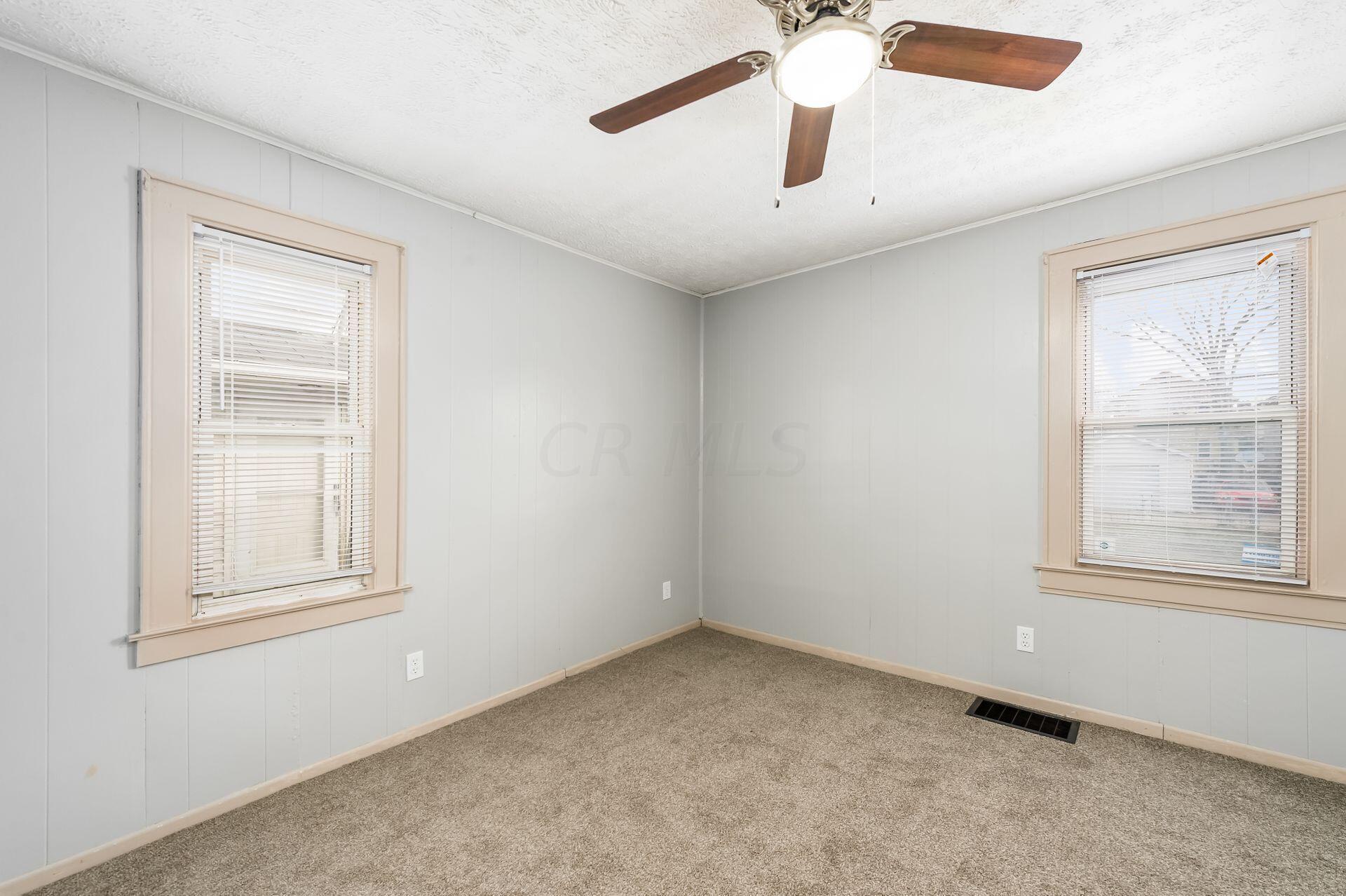 402 S Burgess Avenue