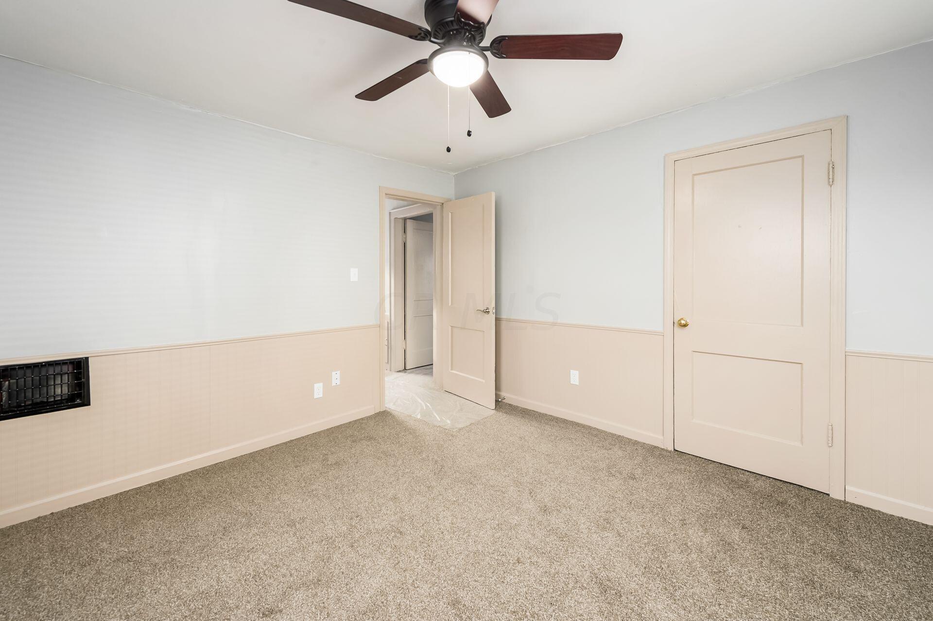 402 S Burgess Avenue